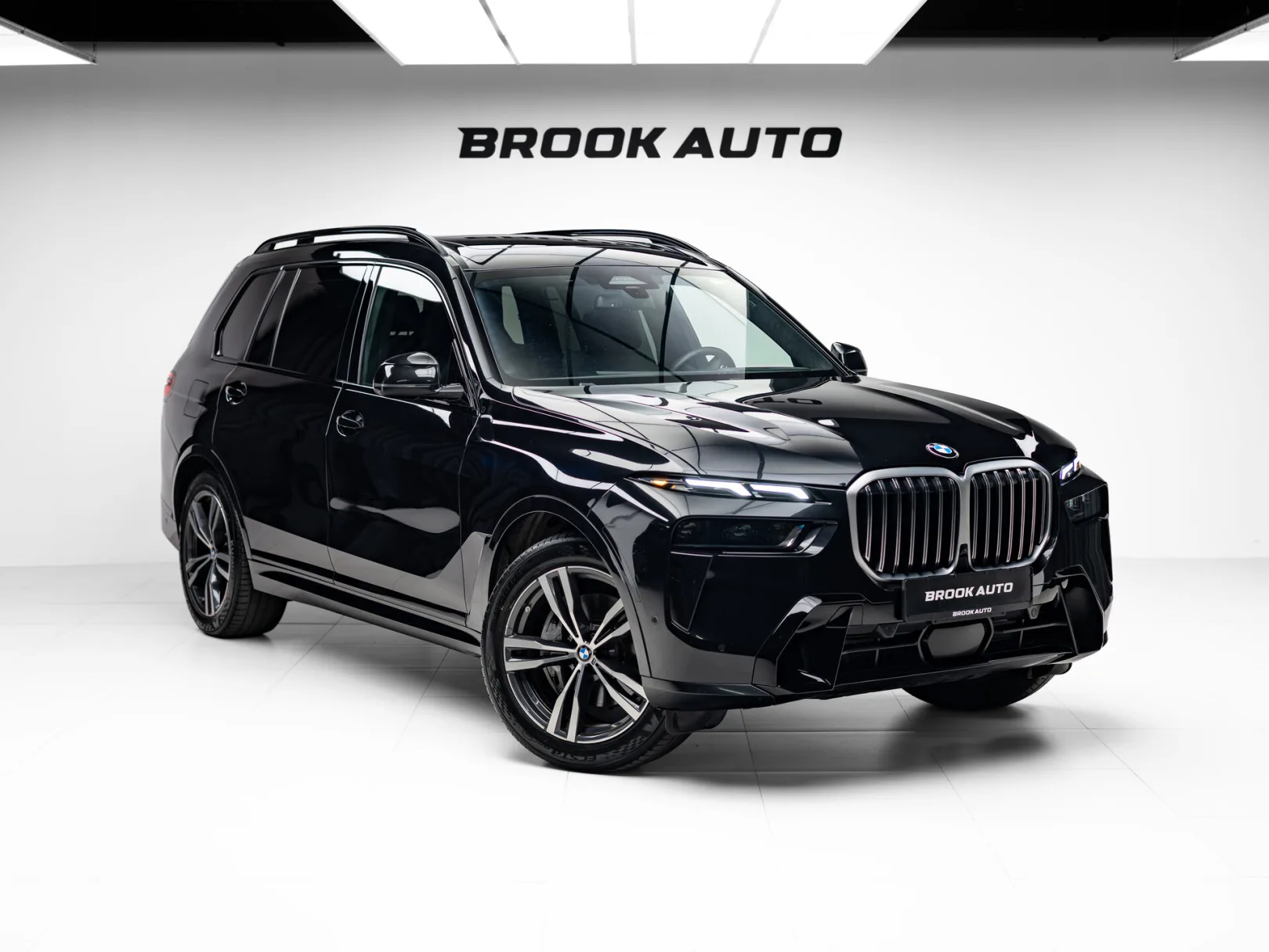 BMW X7 xDrive40i M Sport I (G07) Рестайлинг, 2022 — экстерьер, фото 3