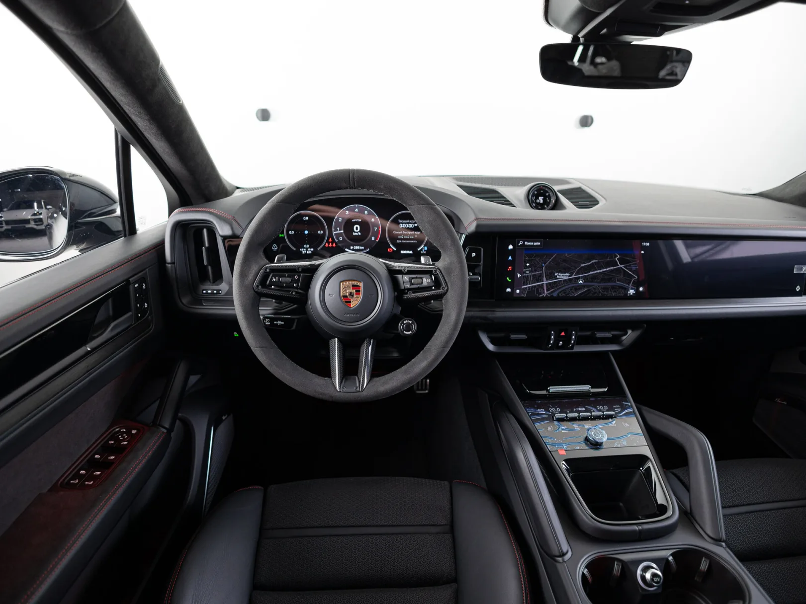 Porsche Cayenne GTS Coupé III Рестайлинг, 2024 — экстерьер, фото 12