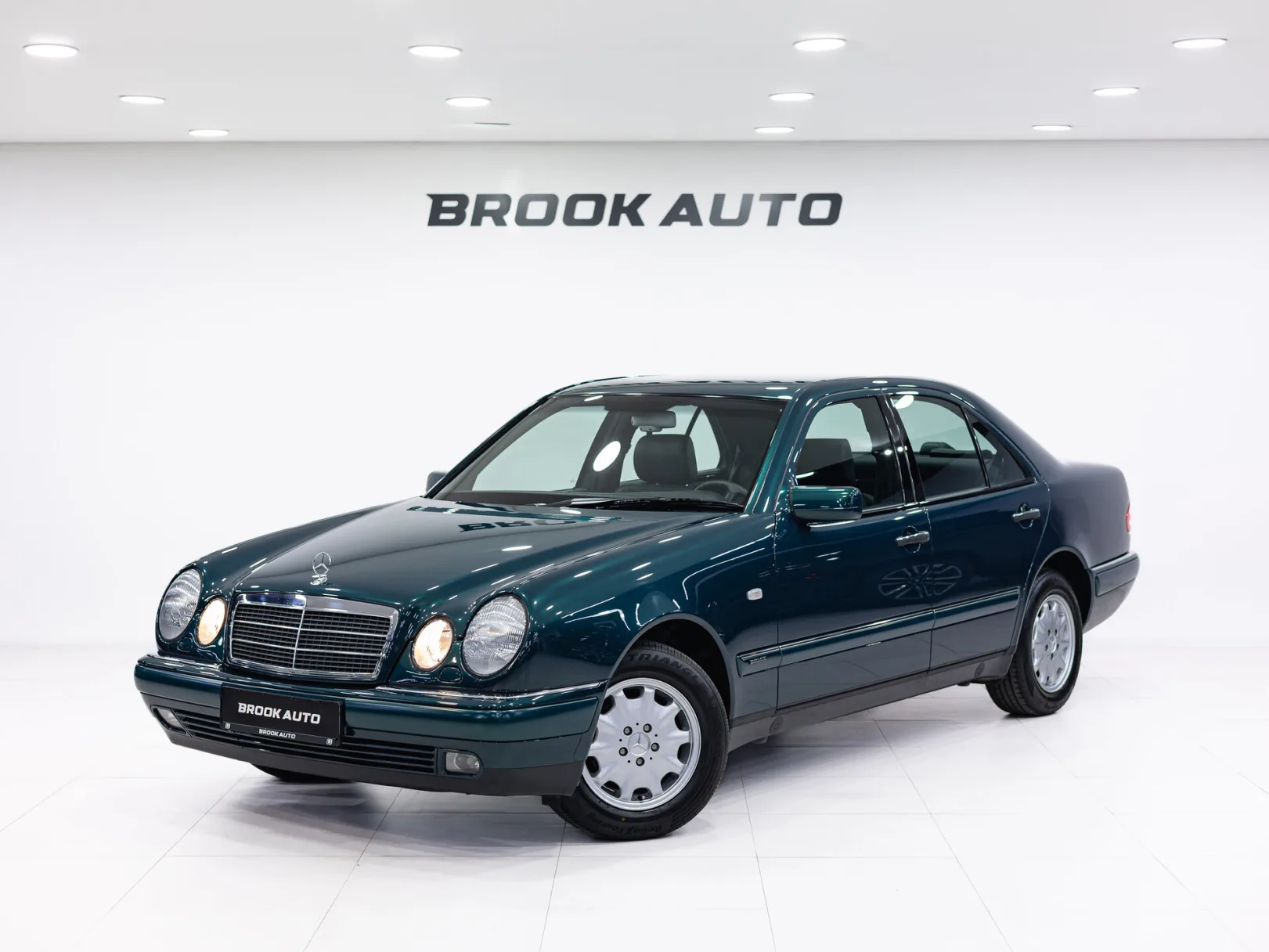 Mercedes-Benz E-Класс II (W210, S210), 1996 — экстерьер, фото 1