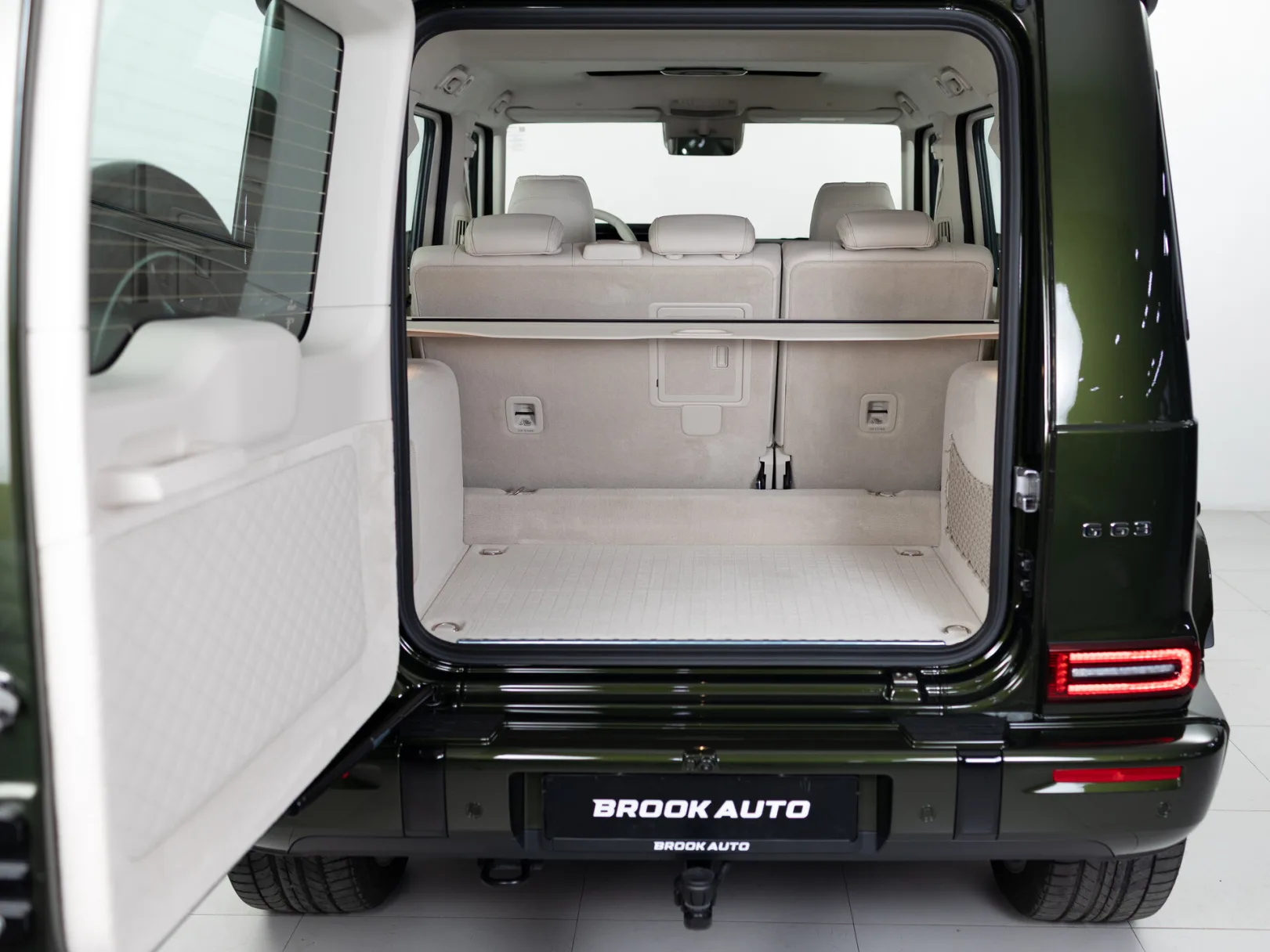 Mercedes-Benz G-Класс AMG G 63 II (W465) Рестайлинг, 2025 — экстерьер, фото 35
