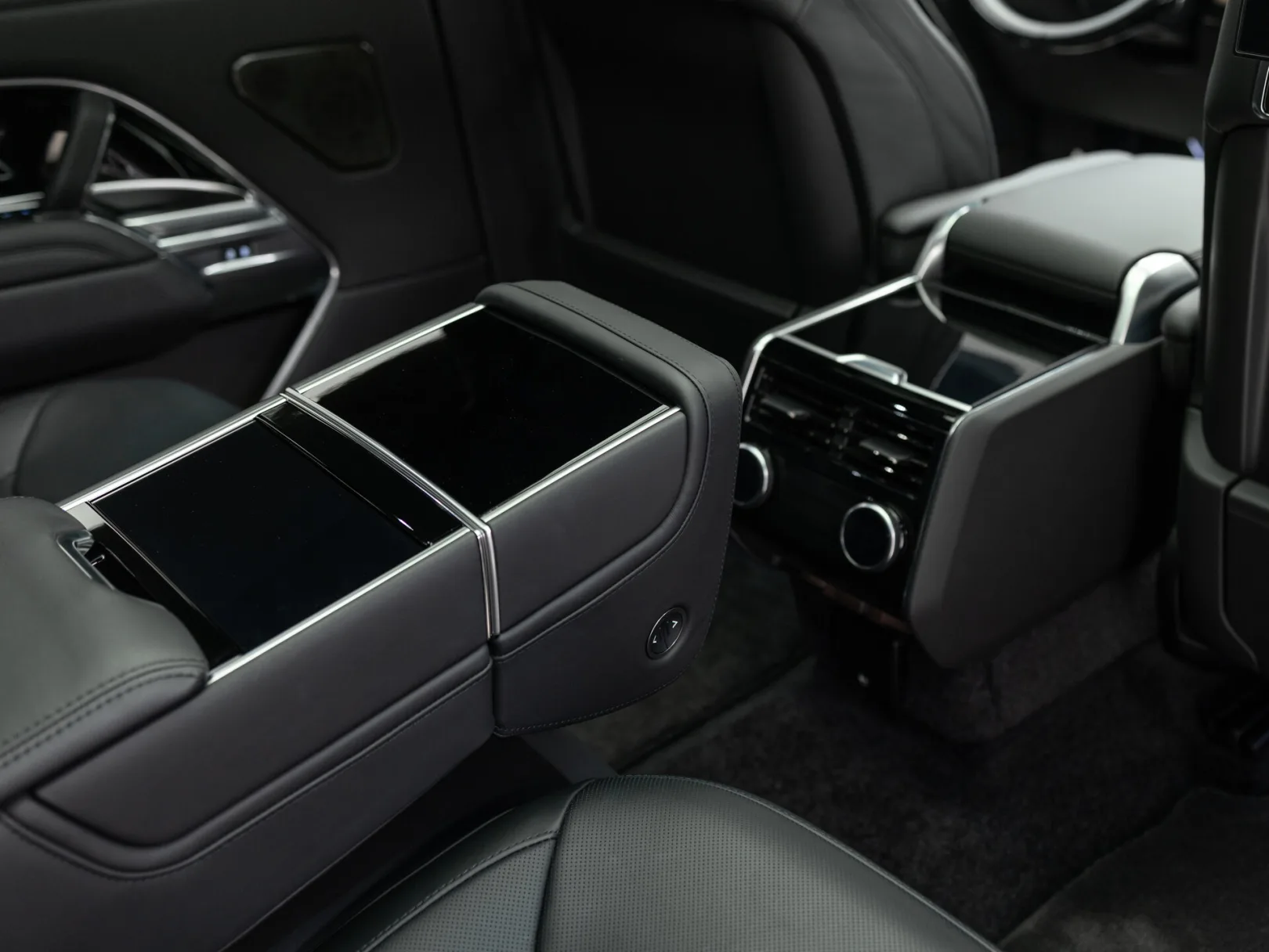 Land Rover Range Rover Autobiography V, 2025 — экстерьер, фото 29