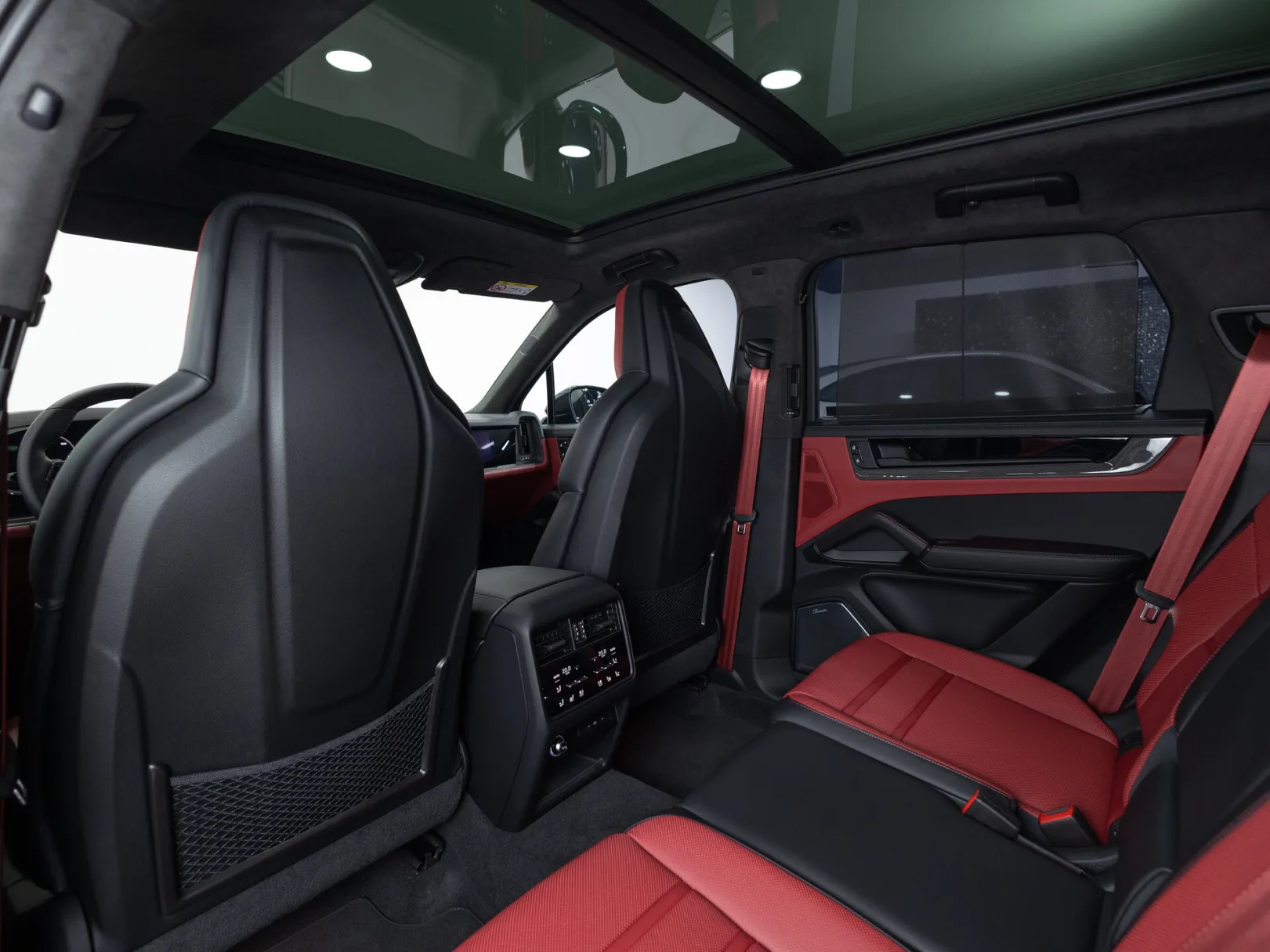 Porsche Cayenne GTS III Рестайлинг, 2024 — экстерьер, фото 29