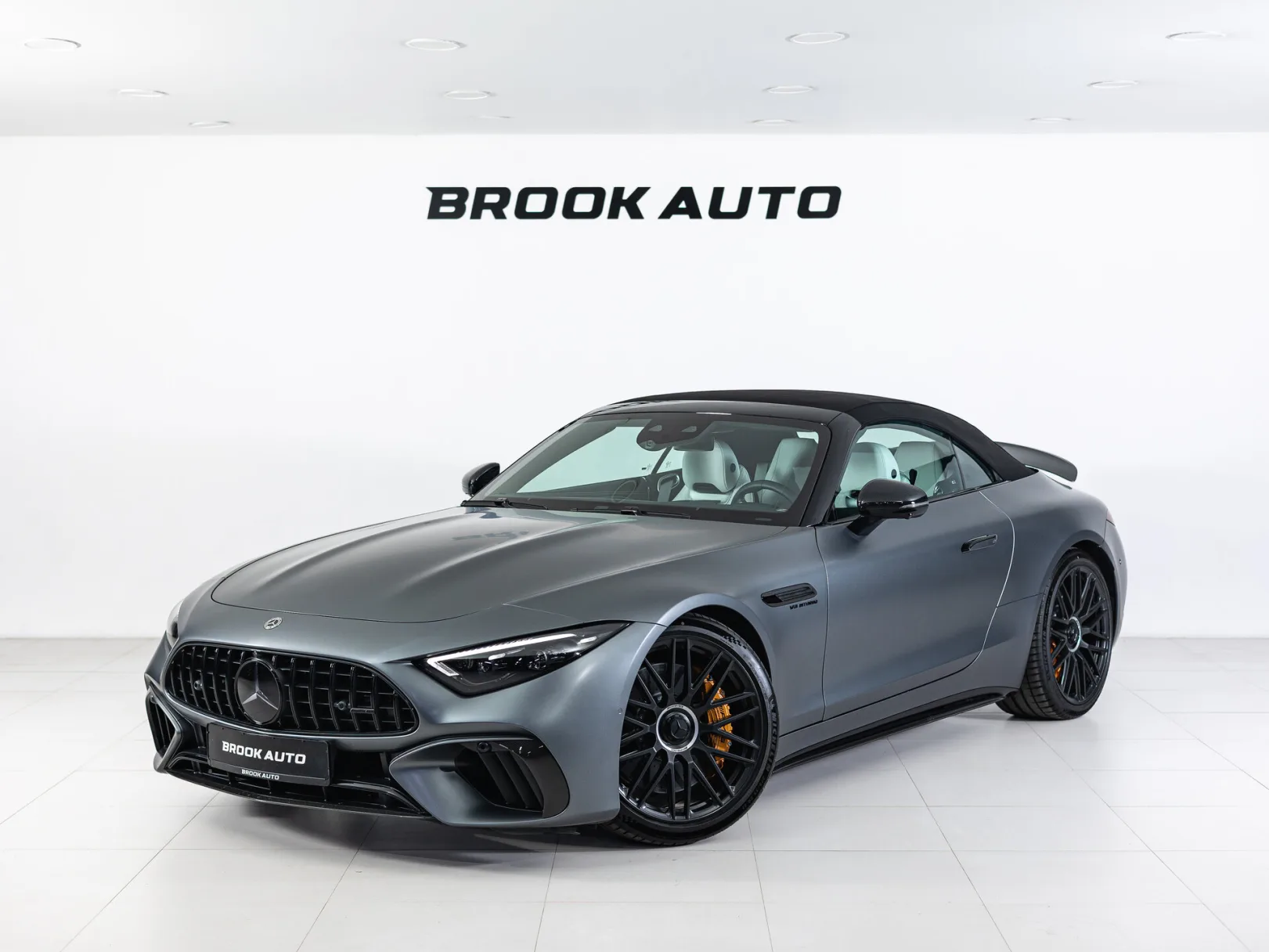 Mercedes-Benz SL-Класс AMG SL 63 4MATIC+ IV (R232), 2023 — экстерьер, фото 2
