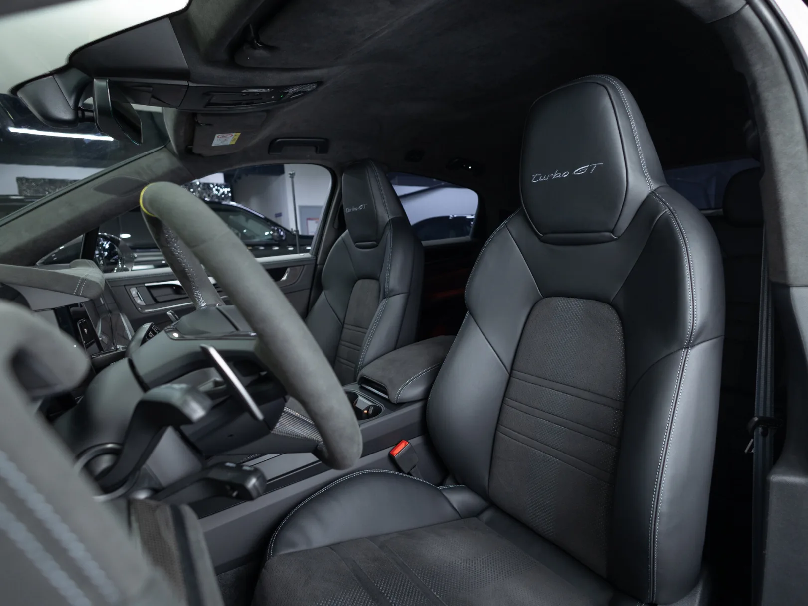 Porsche Cayenne Turbo GT III Рестайлинг, 2025 — экстерьер, фото 11