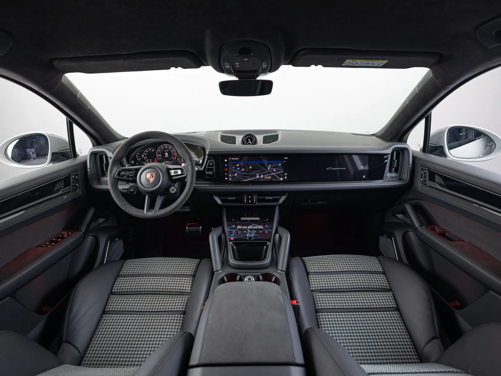 Porsche Cayenne GTS Coupé III Рестайлинг, 2025 — экстерьер, фото 30