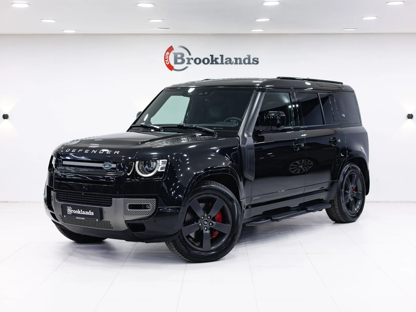 Land Rover Defender X-Dynamic HSE II, 2021 — экстерьер, фото 1
