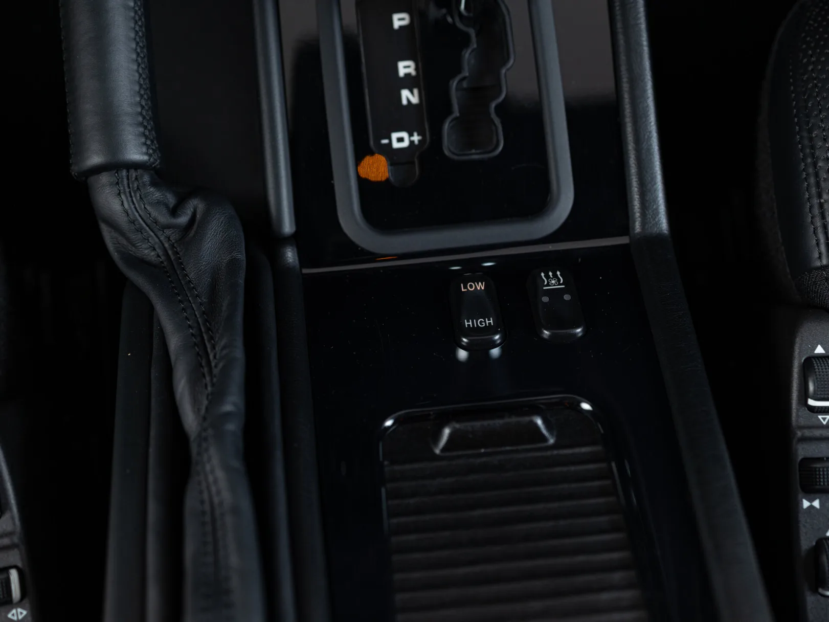 Mercedes-Benz G-Класс G 500 II (W463) Рестайлинг 2, 2011 — экстерьер, фото 25