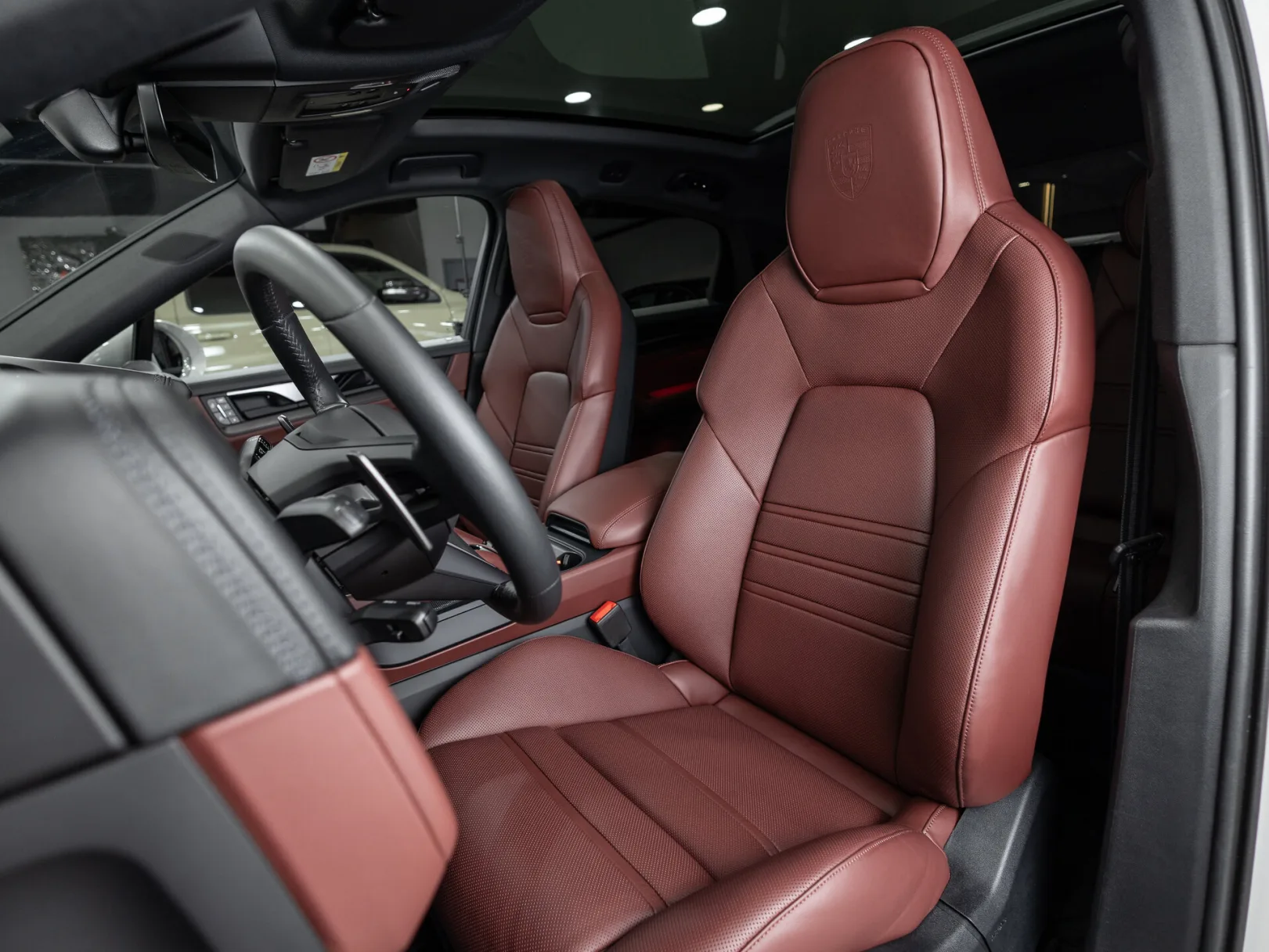 Porsche Cayenne Coupé III Рестайлинг, 2026 — экстерьер, фото 11