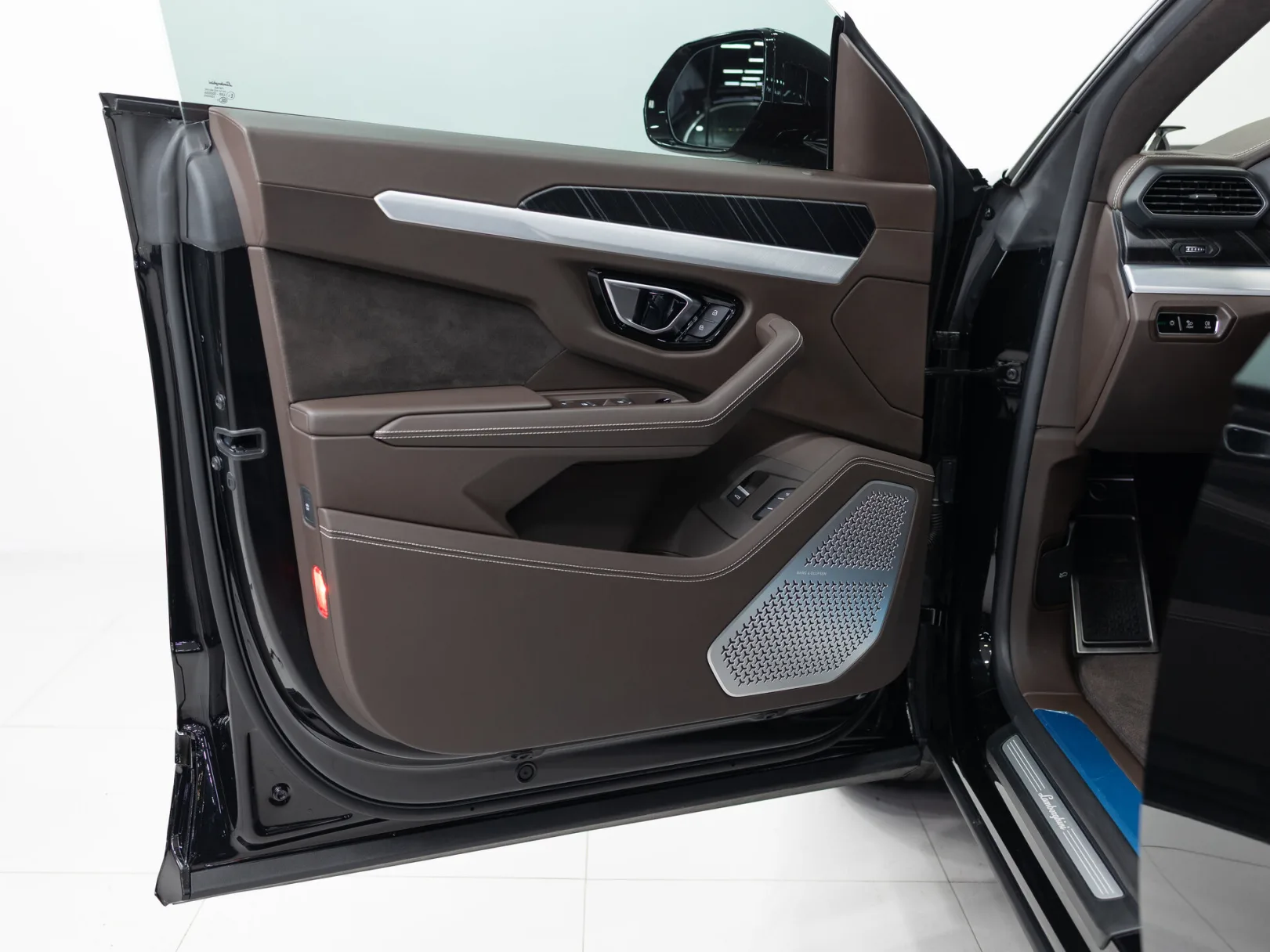 Lamborghini Urus Individual I, 2020 — экстерьер, фото 8