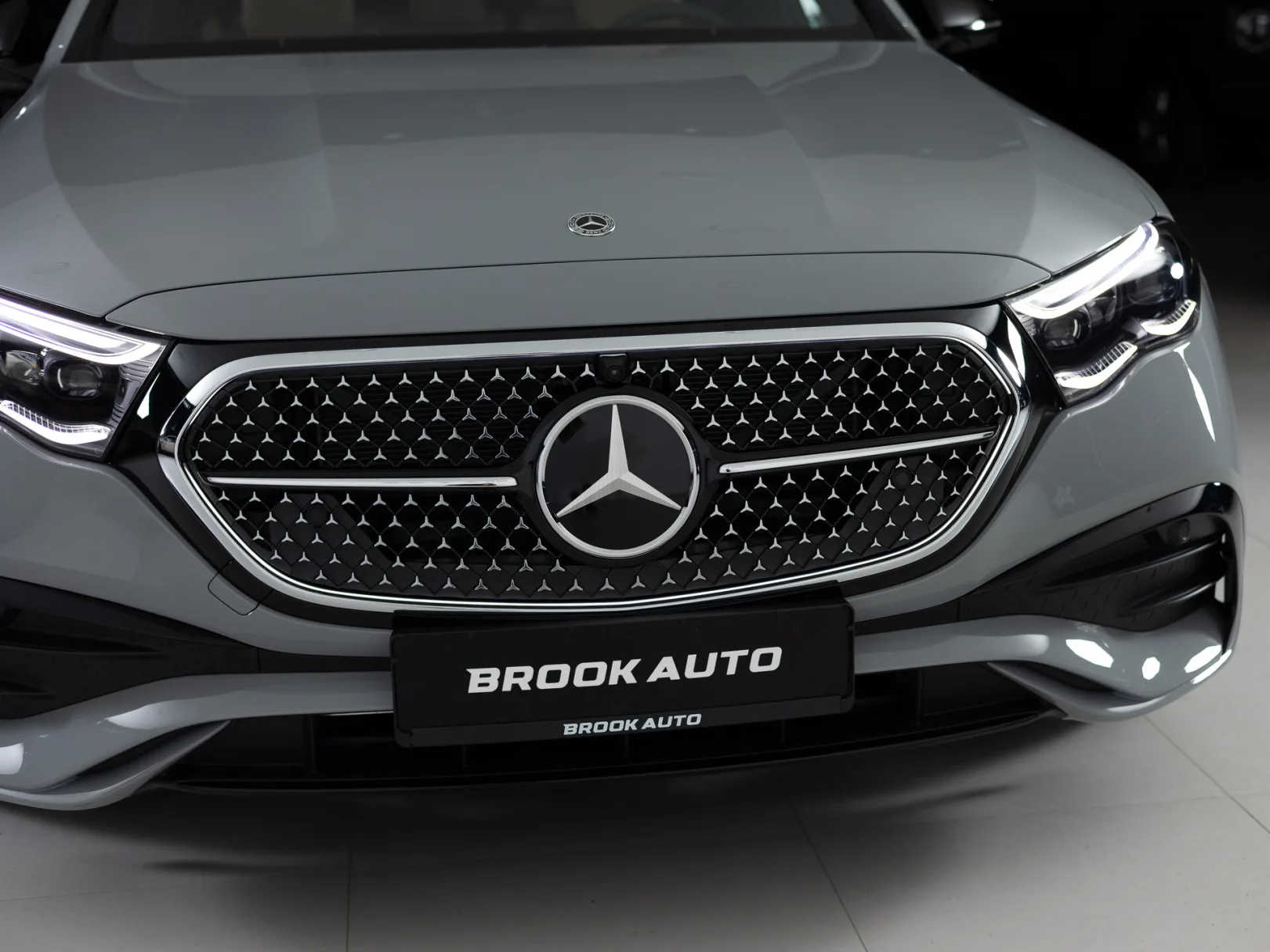 Mercedes-Benz E-Класс E 300 4MATIC AMG Line VI (W214, S214), 2026 — экстерьер, фото 34
