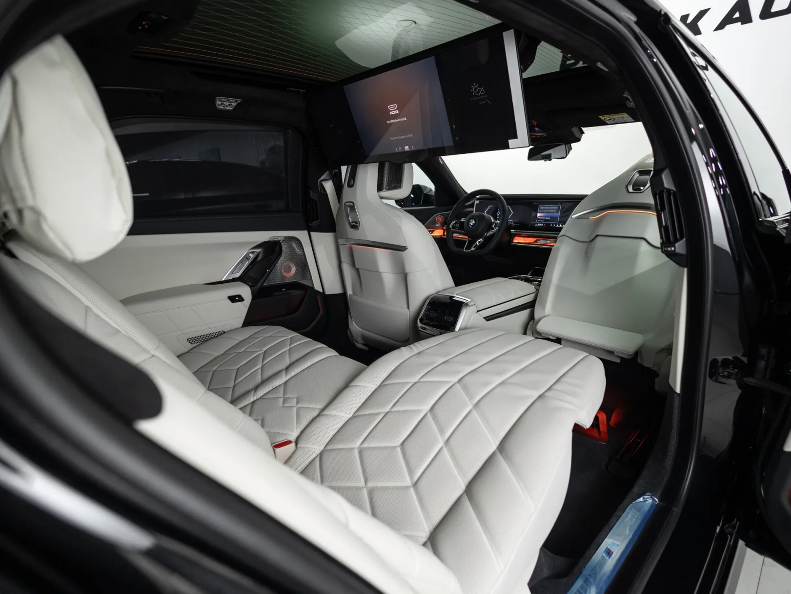 BMW 7 серии 740d xDrive M Sport Pro VII (G70), 2025 — экстерьер, фото 31