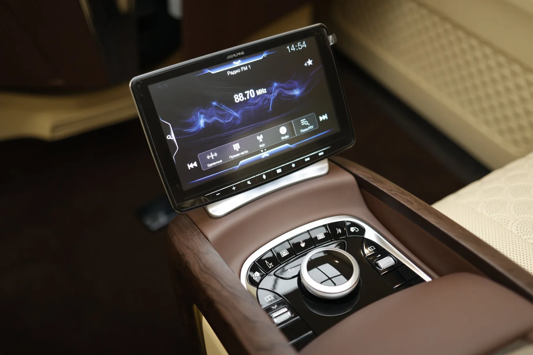 Mercedes-Benz V-Класс III (W447), 2017 — экстерьер, фото 29