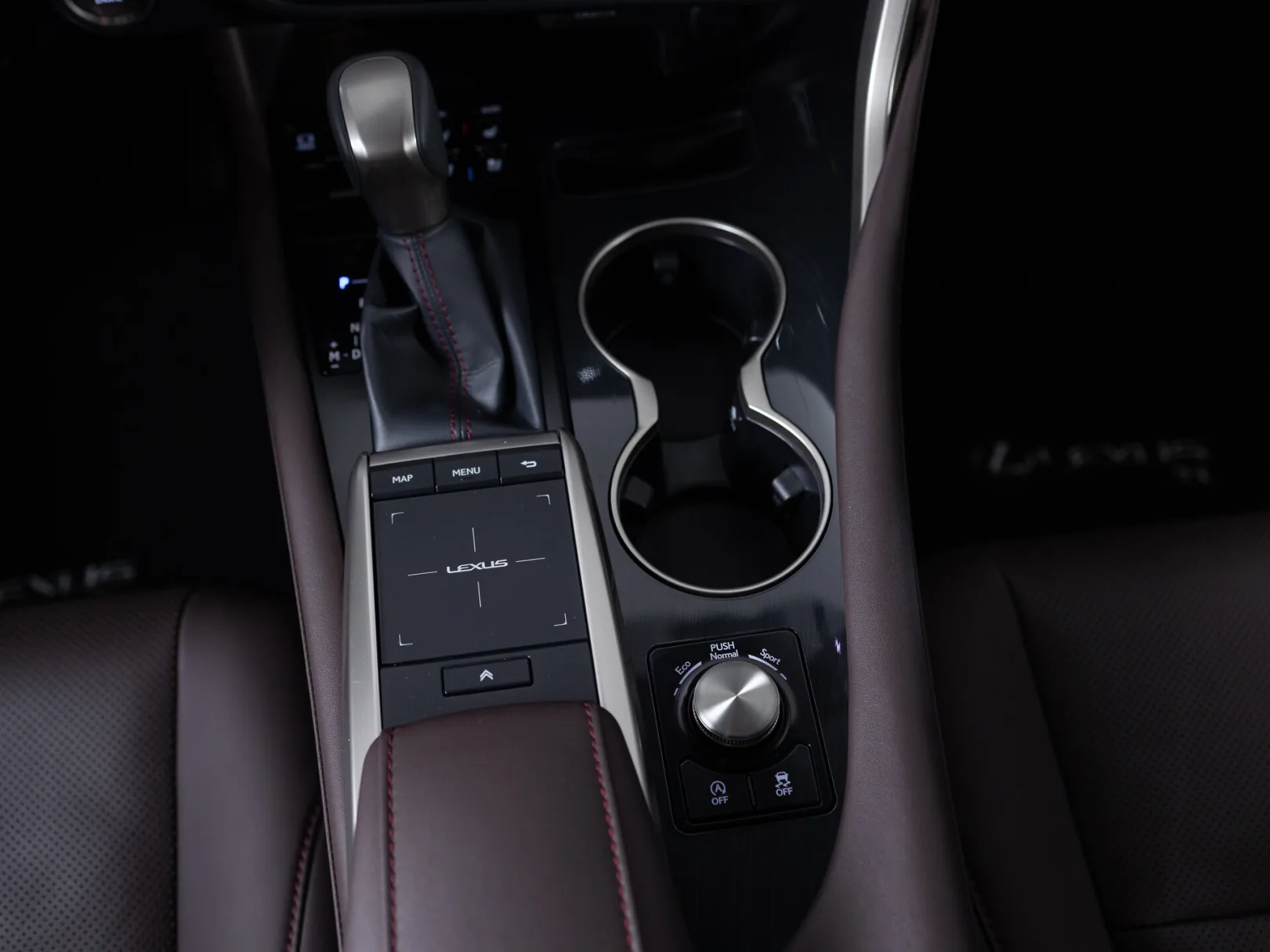 Lexus RX IV Рестайлинг, 2022 — экстерьер, фото 19