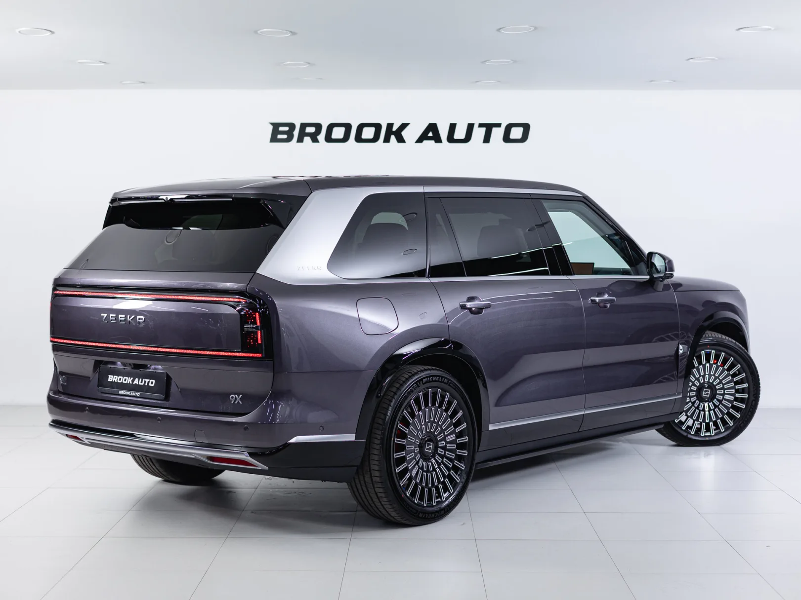 Zeekr 9X Ultra (6 seats) I, 2025 — экстерьер, фото 4
