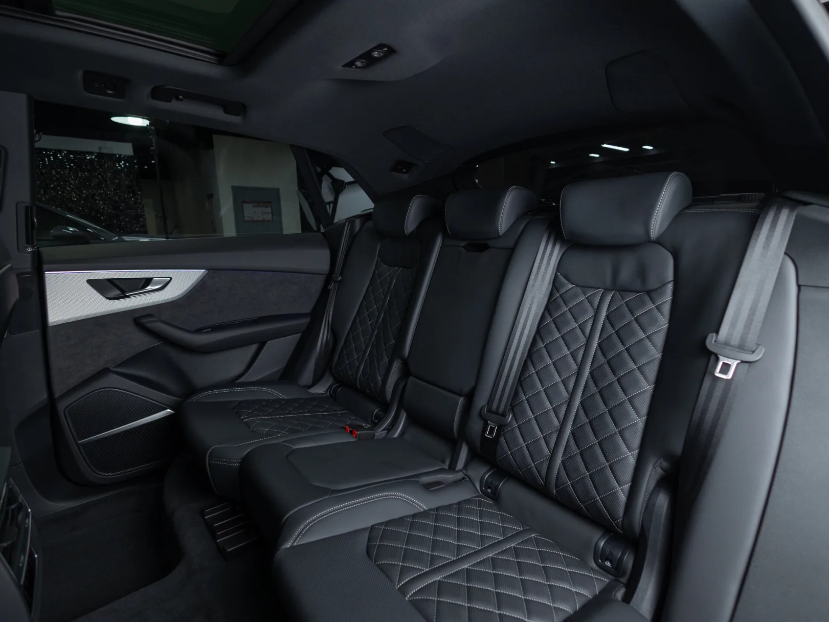 Audi Q8 50 TDI I (4M) Рестайлинг, 2025 — экстерьер, фото 25