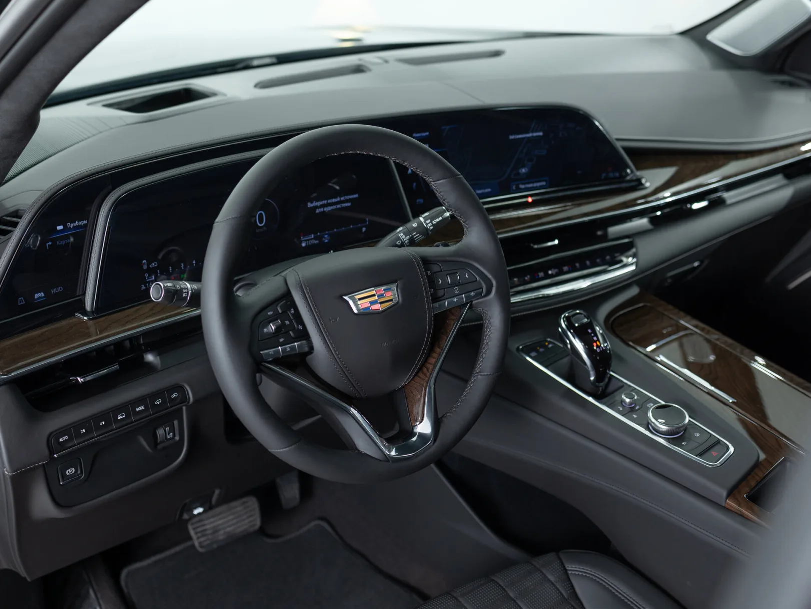 Cadillac Escalade Sport Platinum ESV V, 2024 — экстерьер, фото 9