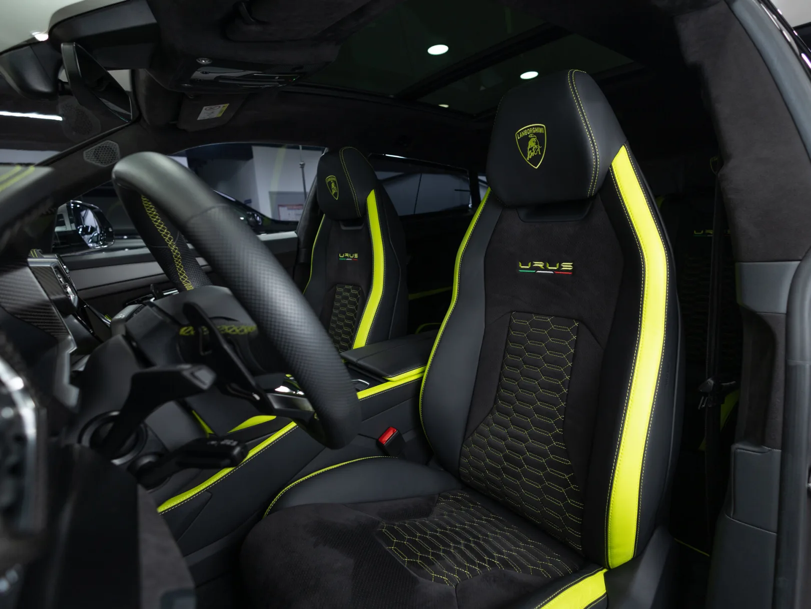 Lamborghini Urus Individual I, 2021 — экстерьер, фото 10