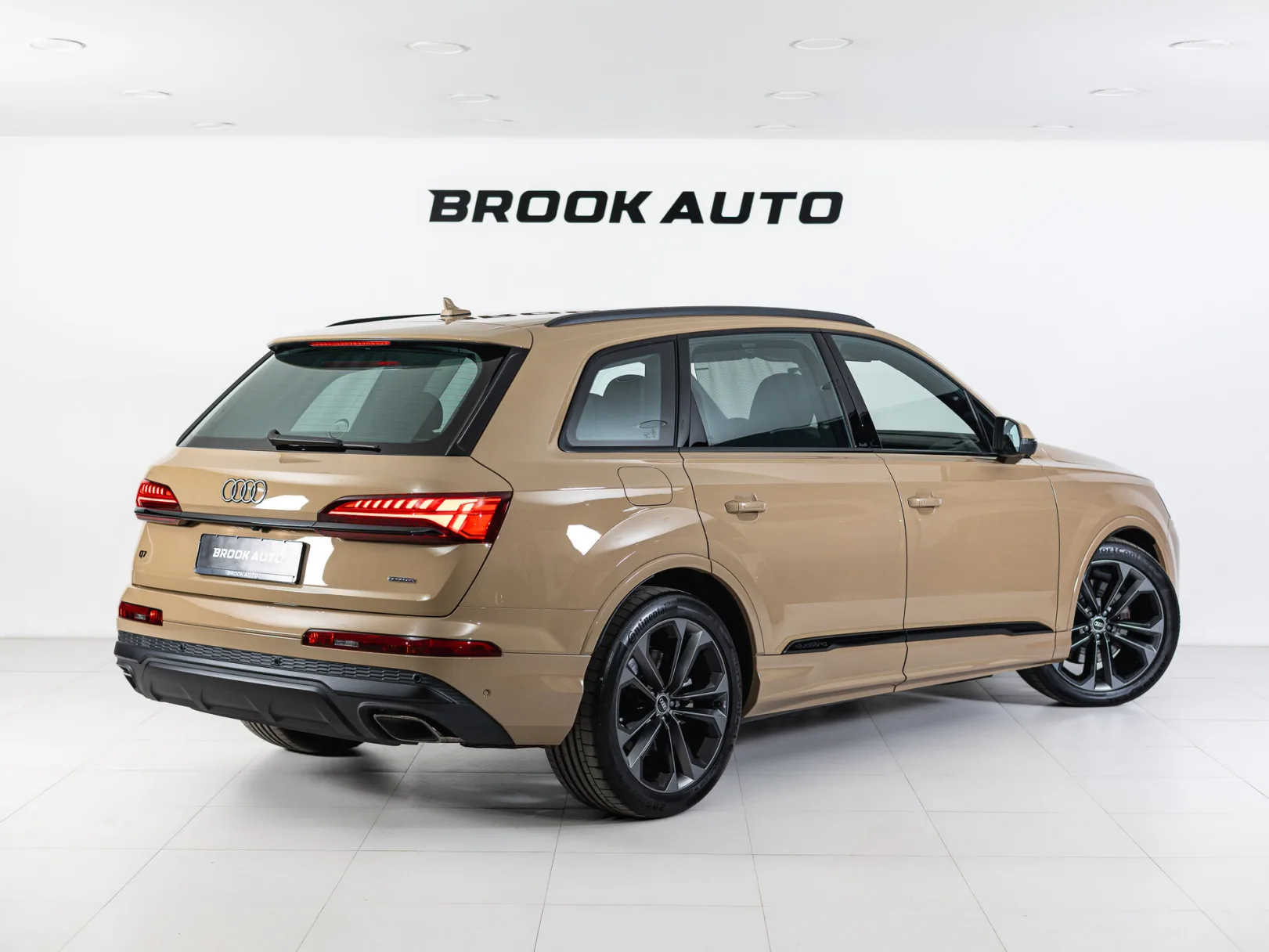 Audi Q7 55 TFSI quattro tiptronic II (4M) Рестайлинг 2, 2024 — экстерьер, фото 6