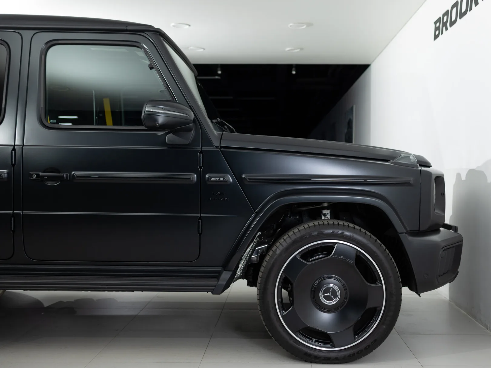 Mercedes-Benz G-Класс AMG G 63 II (W465) Рестайлинг, 2026 — экстерьер, фото 40