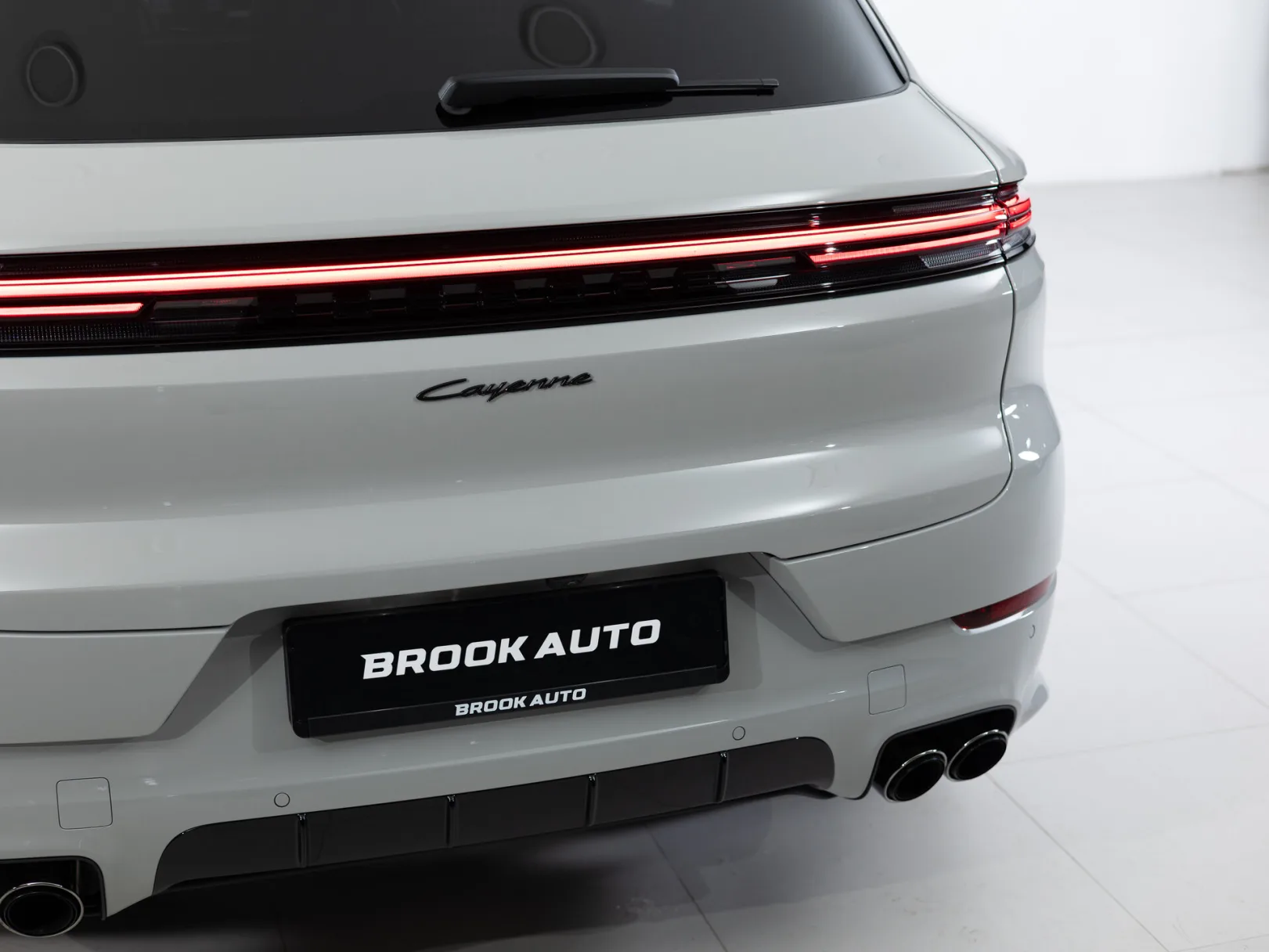 Porsche Cayenne Базовая III Рестайлинг, 2026 — экстерьер, фото 33