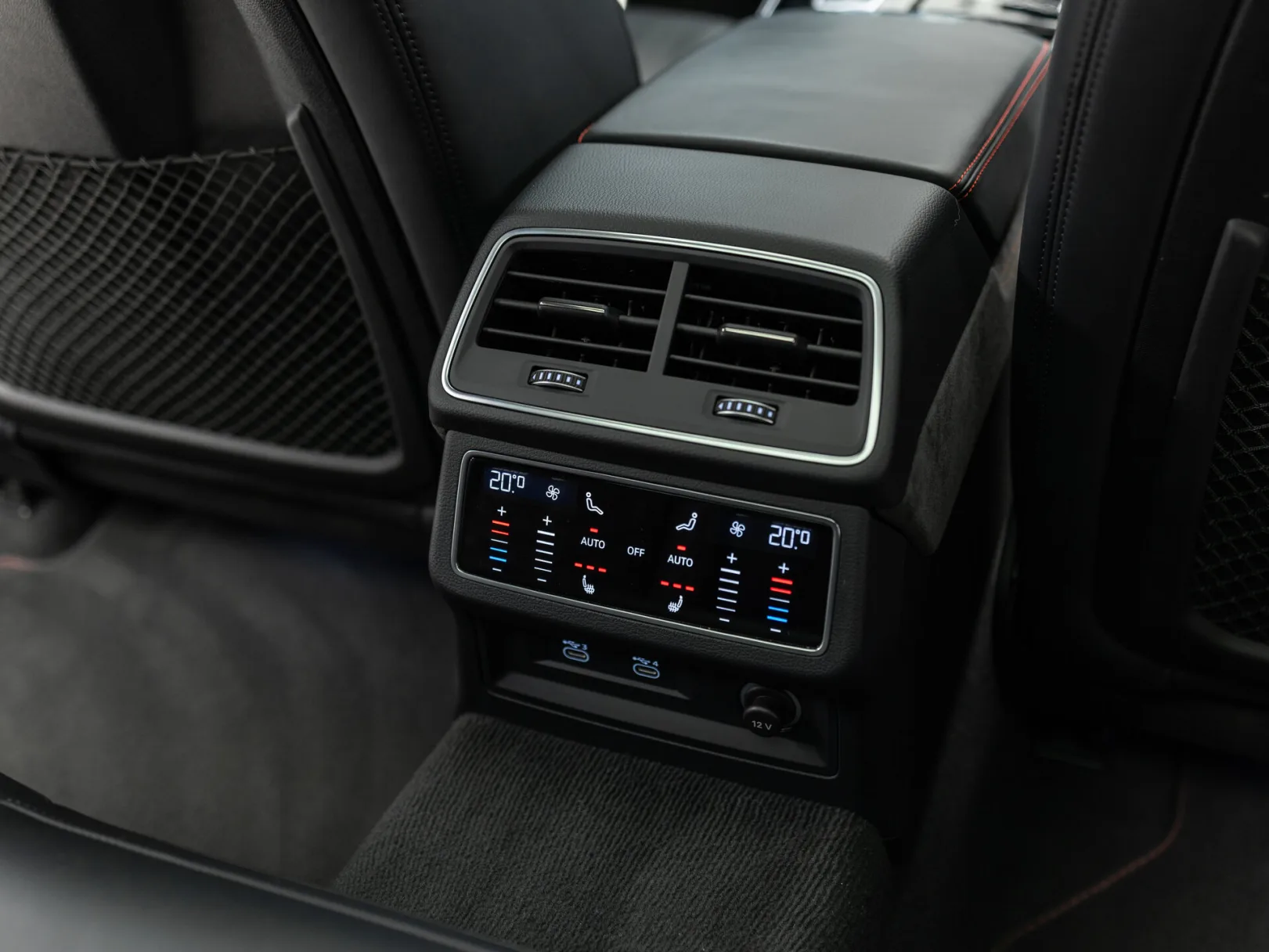 Audi RS 6 TFSI quattro IV (C8), 2021 — экстерьер, фото 32