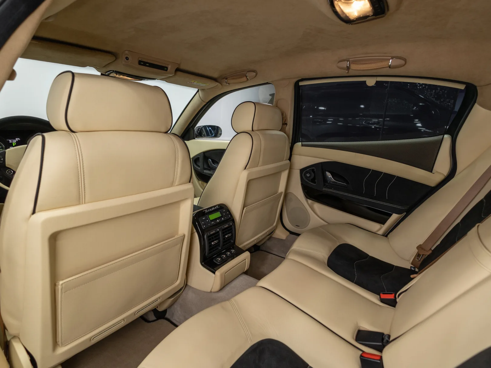 Maserati Quattroporte V Рестайлинг, 2011 — экстерьер, фото 21