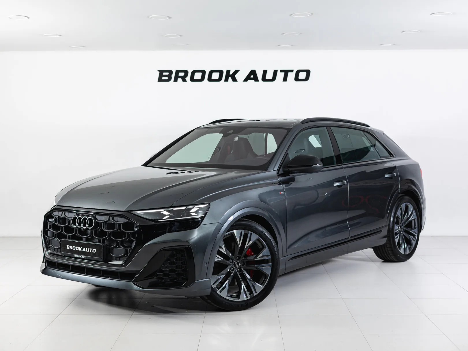 Audi Q8 55 TFSI I (4M) Рестайлинг, 2025 — экстерьер, фото 1