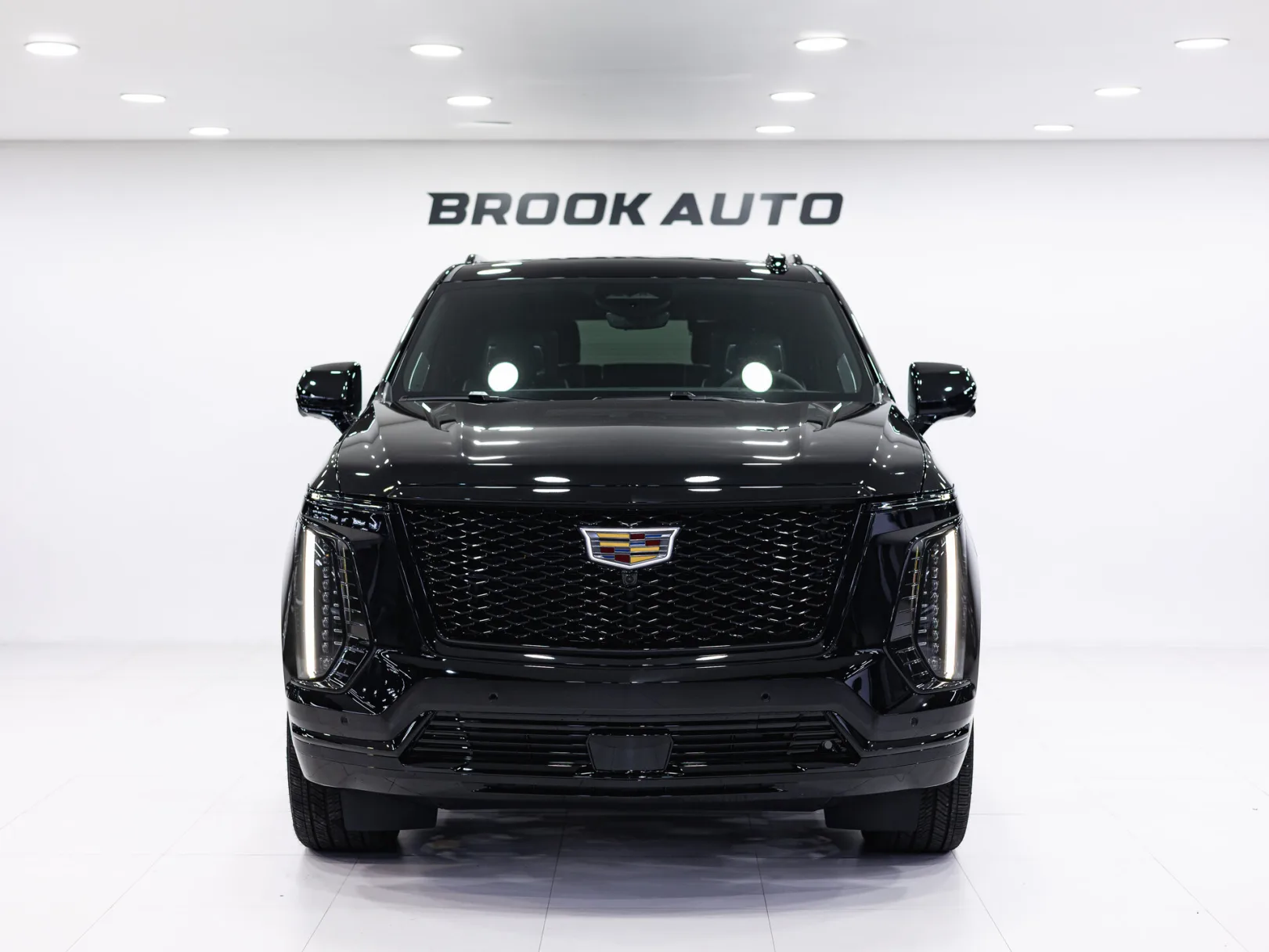 Cadillac Escalade Sport Platinum V Рестайлинг, 2025 — экстерьер, фото 2