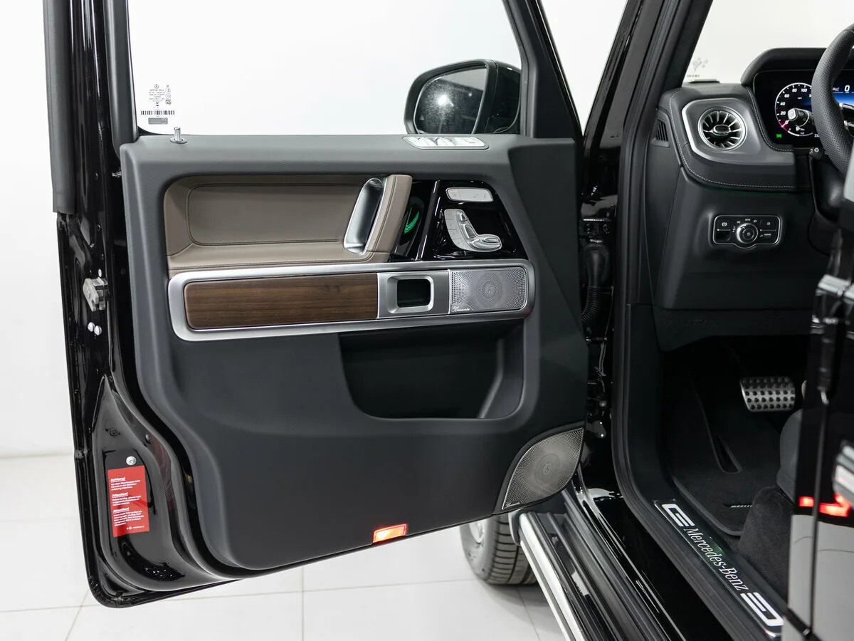 Mercedes-Benz G-Класс G 450 d AMG Line III (W465) Рестайлинг, 2026 — экстерьер, фото 8