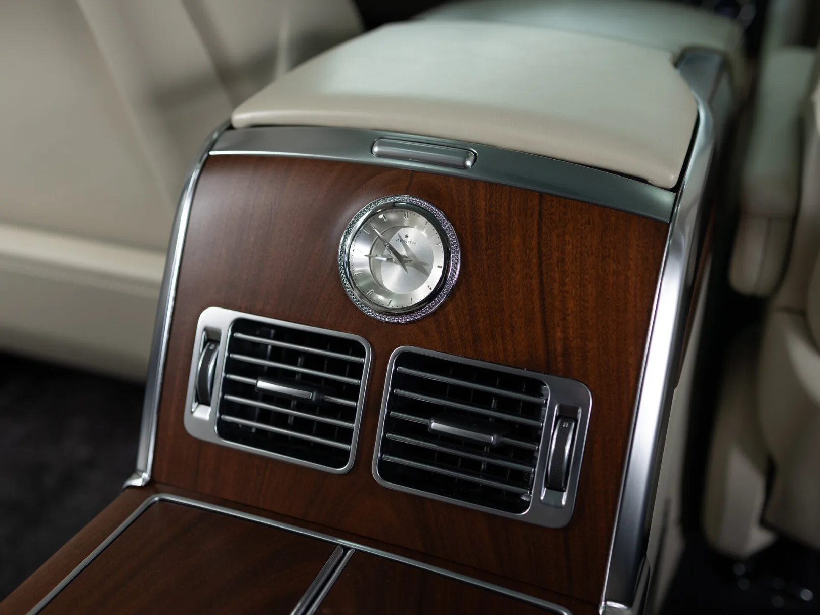 Land Rover Range Rover SVAutobiography IV Рестайлинг, 2020 — экстерьер, фото 16