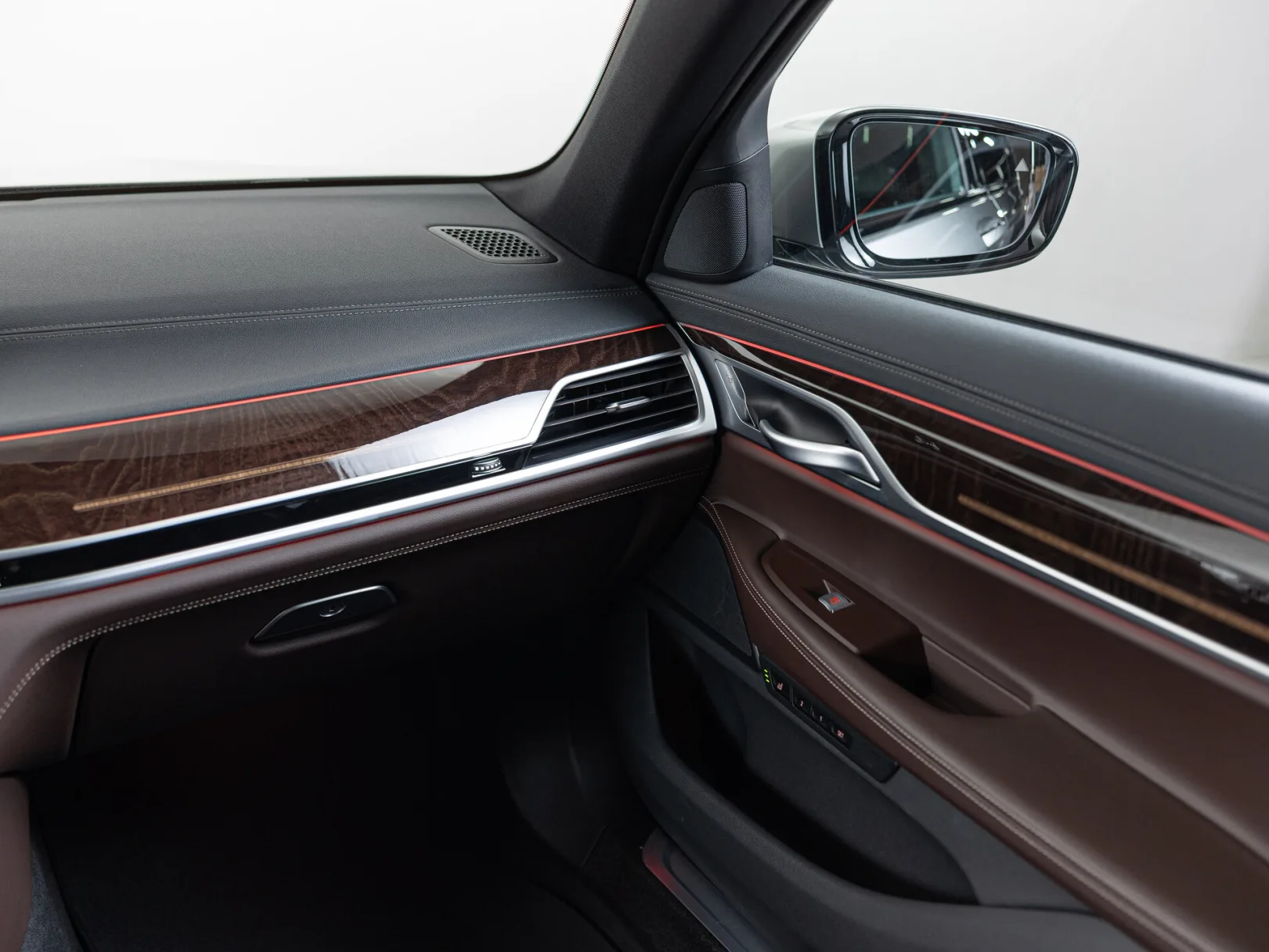 BMW 7 серии VI (G11/G12) Рестайлинг, 2020 — экстерьер, фото 19