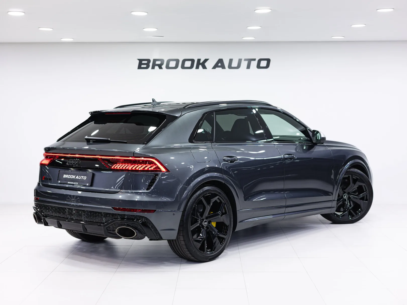 Audi RS Q8 TFSI I, 2022 — экстерьер, фото 4