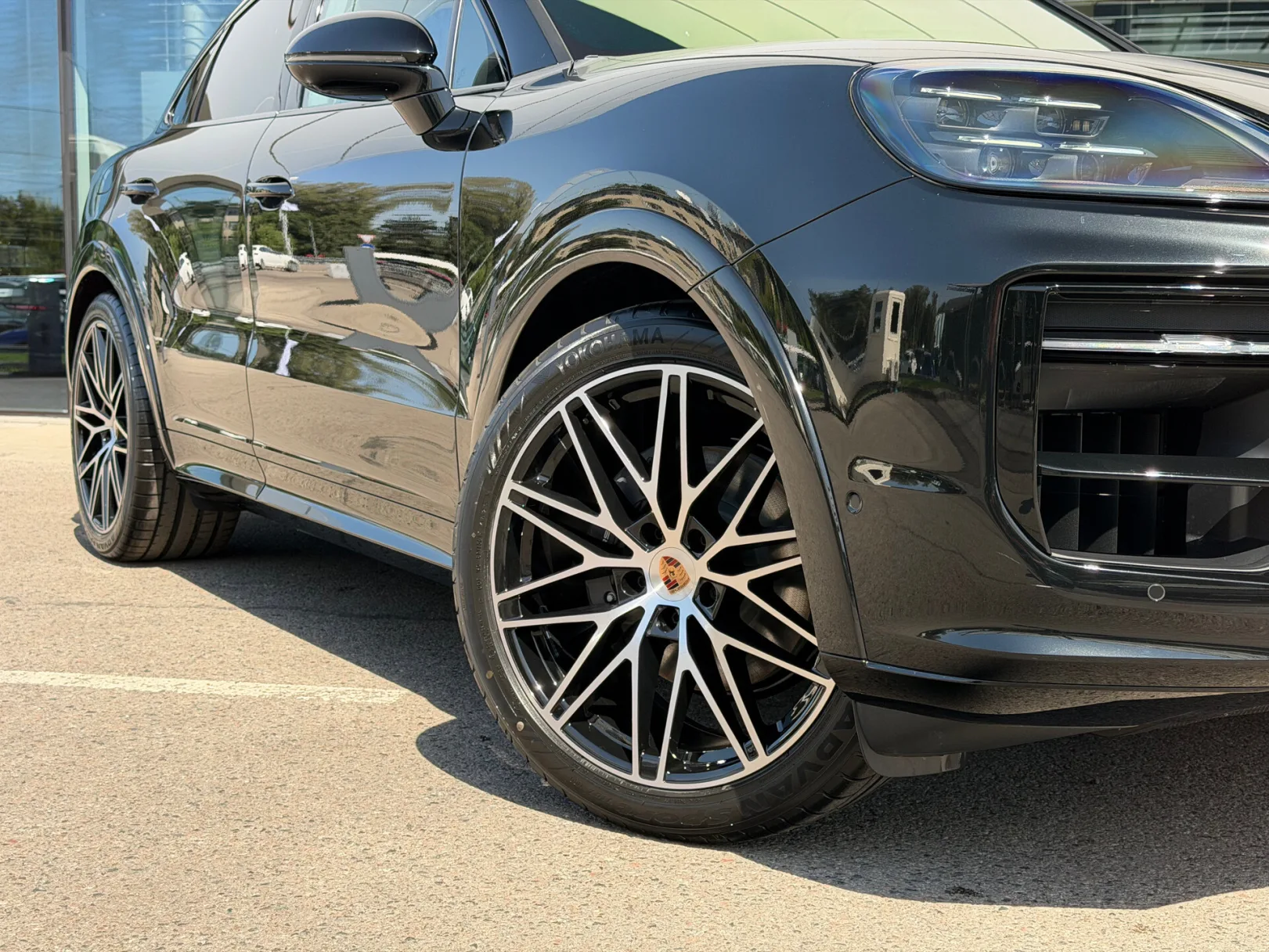 Porsche Cayenne Coupé III Рестайлинг, 2026 — экстерьер, фото 32
