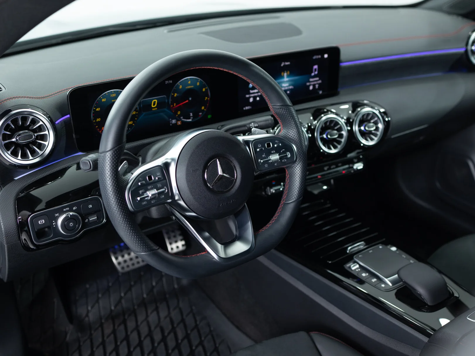 Mercedes-Benz CLA 200 Sport II (C118, X118), 2021 — экстерьер, фото 9