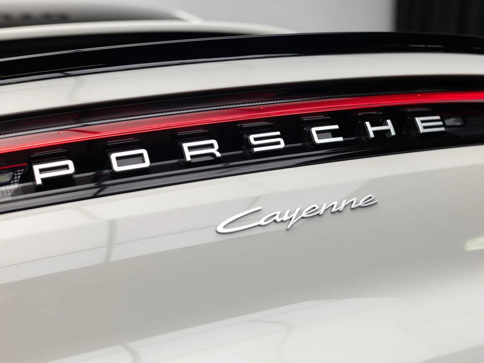 Porsche Cayenne Coupé III Рестайлинг, 2023 — экстерьер, фото 38