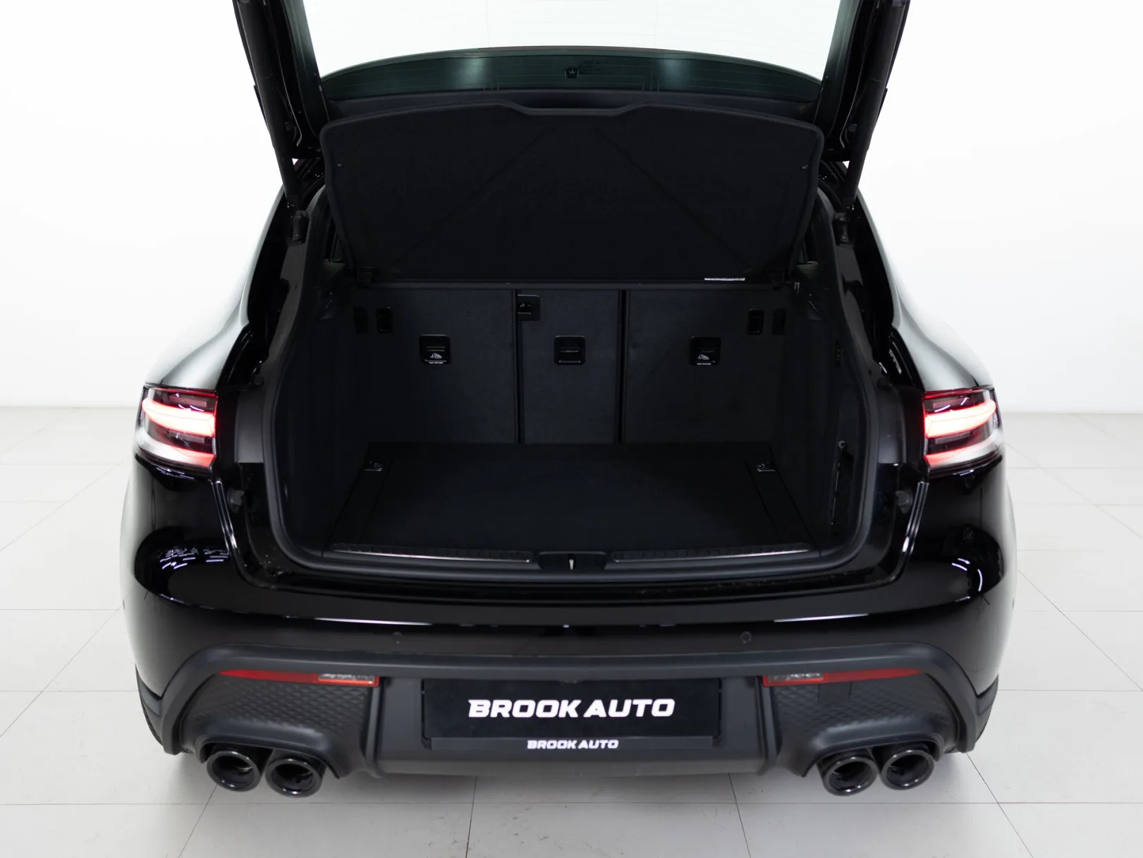 Porsche Macan T I Рестайлинг 2, 2026 — экстерьер, фото 28