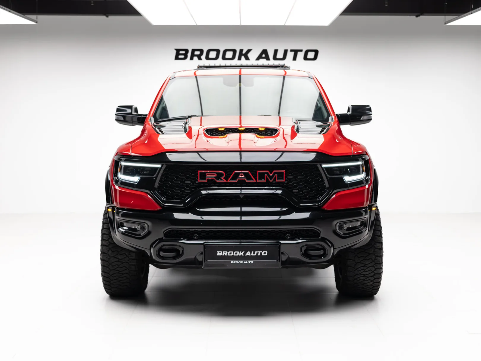 Ram 1500 TRX V, 2023 — экстерьер, фото 2
