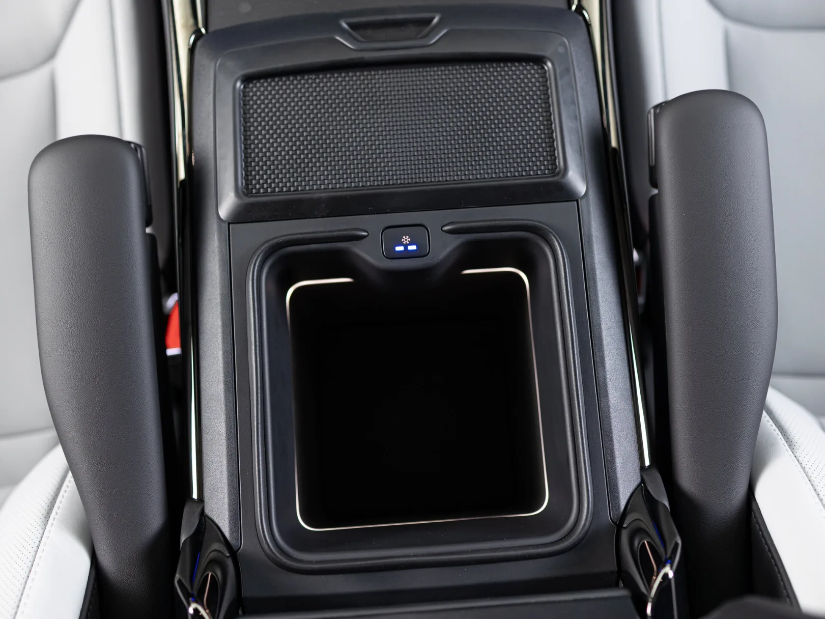 Land Rover Range Rover Sport Autobiography III, 2026 — экстерьер, фото 21