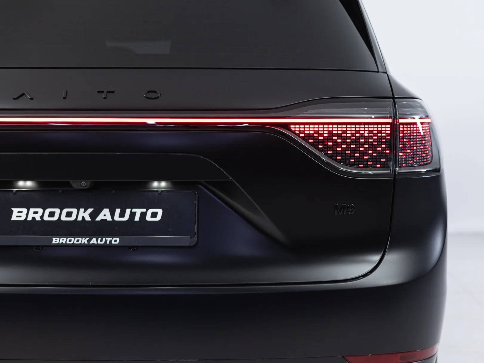 Aito M9 Max Extended Range 6-seater I, 2025 — экстерьер, фото 37