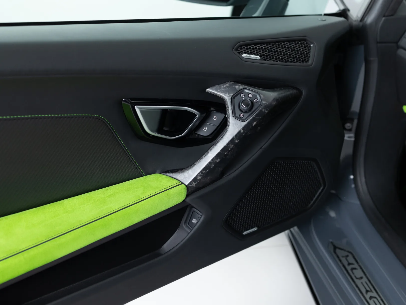 Lamborghini Huracán I, 2020 — экстерьер, фото 8