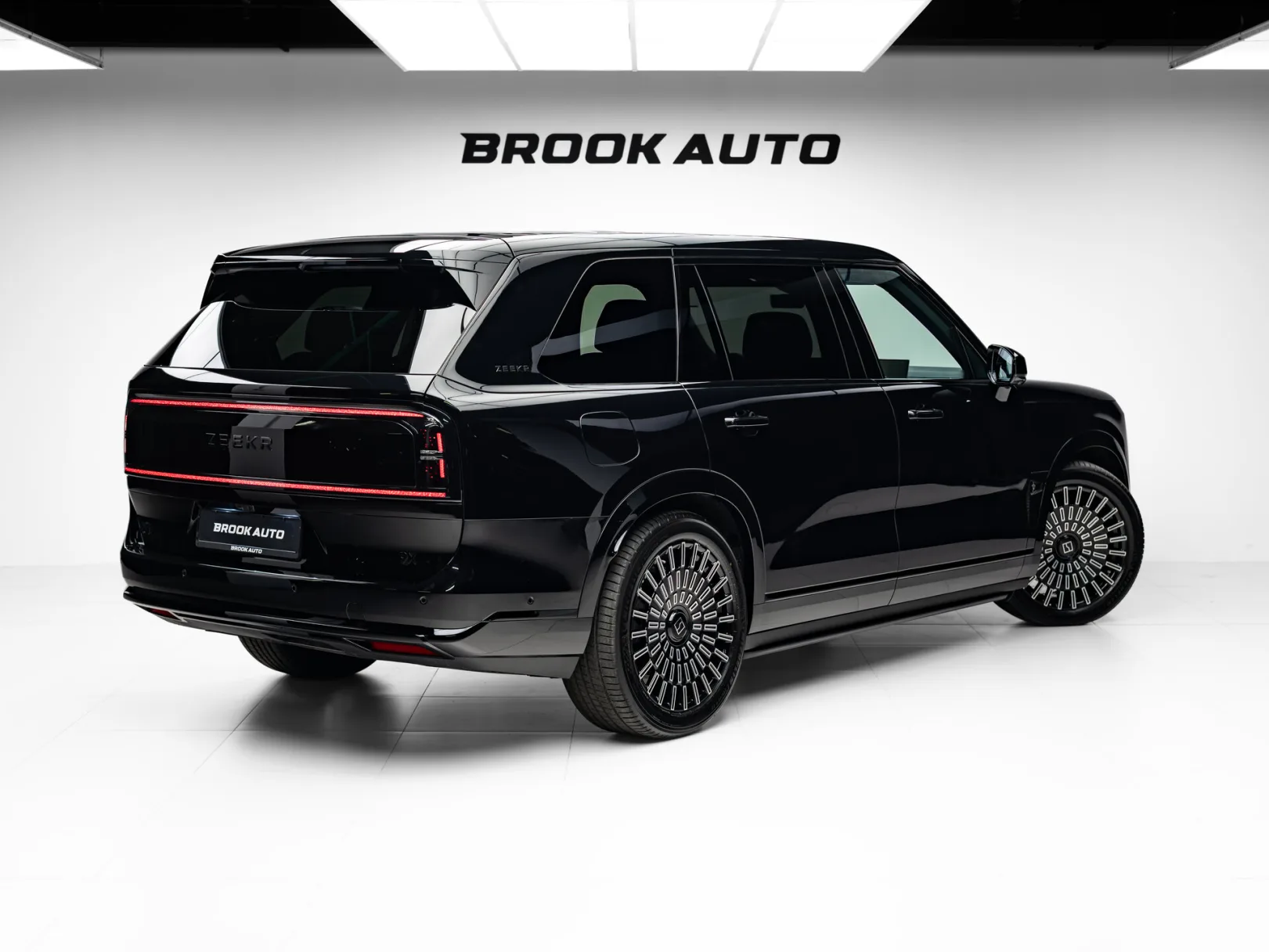 Zeekr 9X Max (6 seats) I, 2026 — экстерьер, фото 4