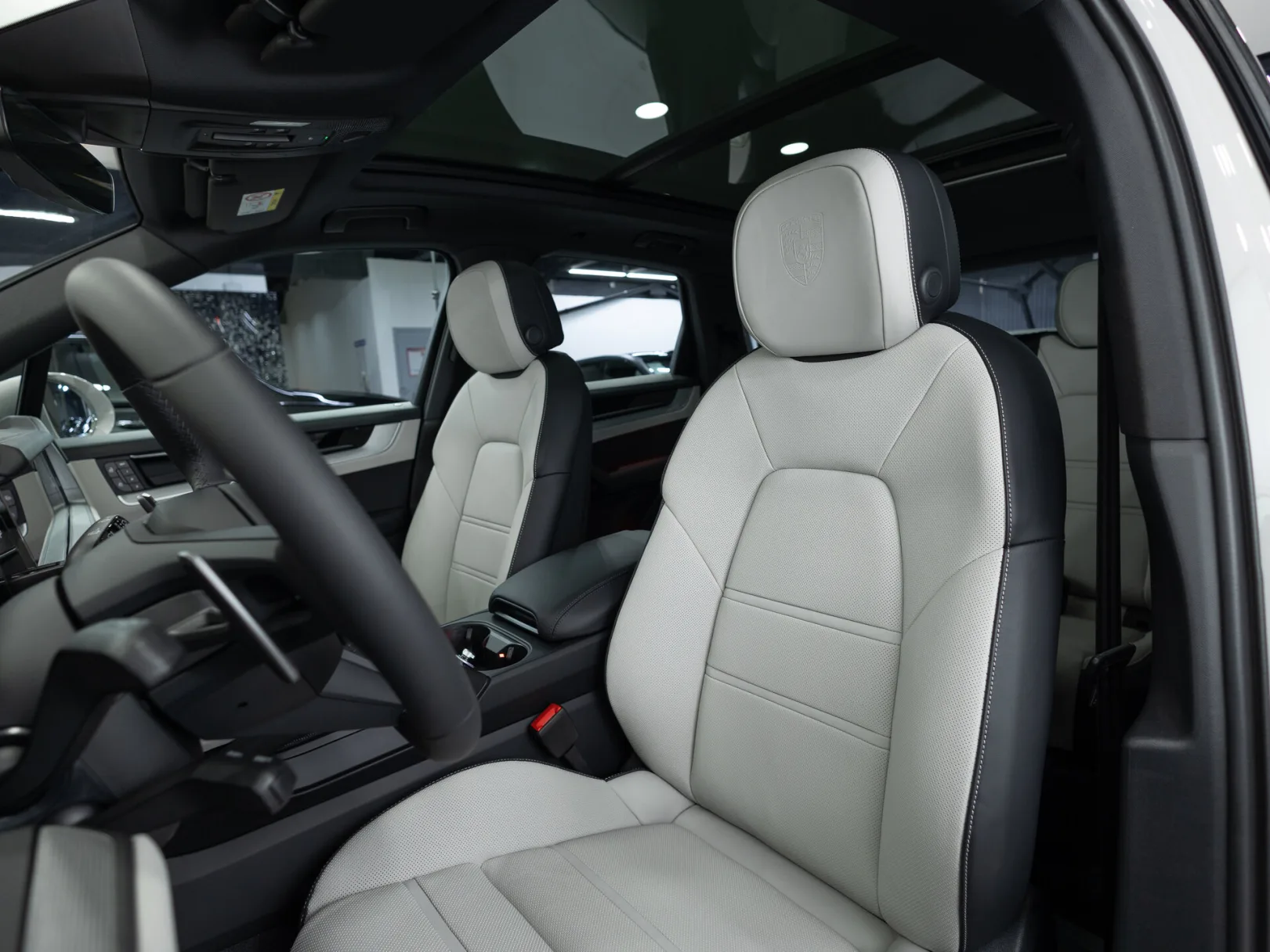 Porsche Cayenne Базовая III Рестайлинг, 2025 — экстерьер, фото 10