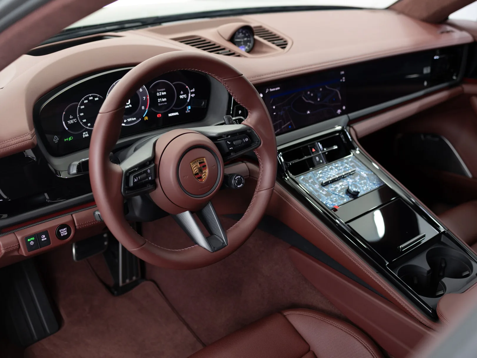 Porsche Panamera GTS III, 2025 — экстерьер, фото 9