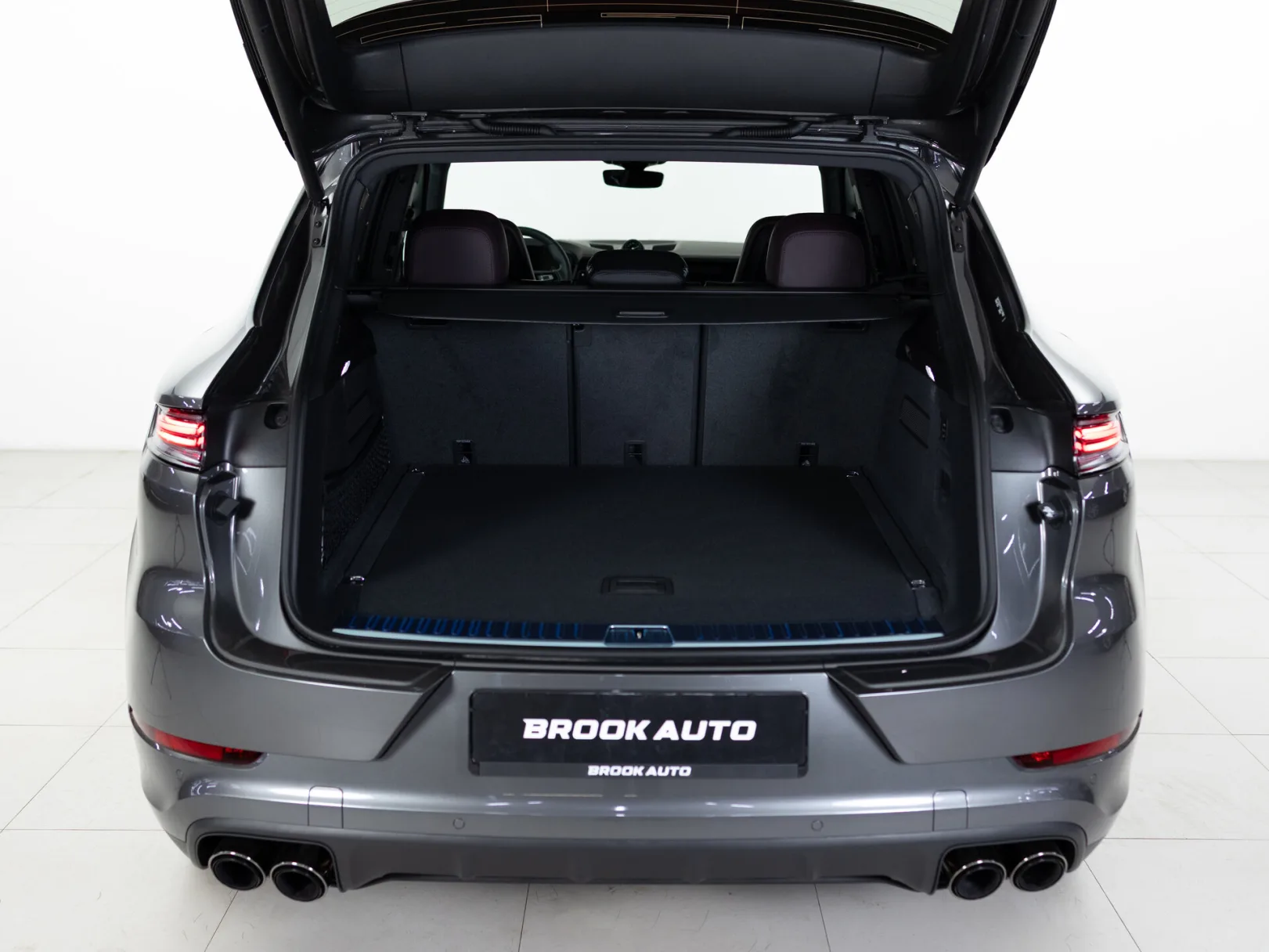 Porsche Cayenne E-Hybrid III Рестайлинг, 2026 — экстерьер, фото 34