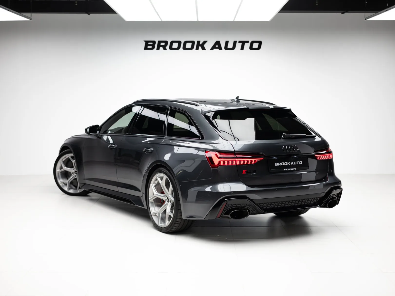 Audi RS 6 RS6 Avant performance IV (C8), 2025 — экстерьер, фото 6