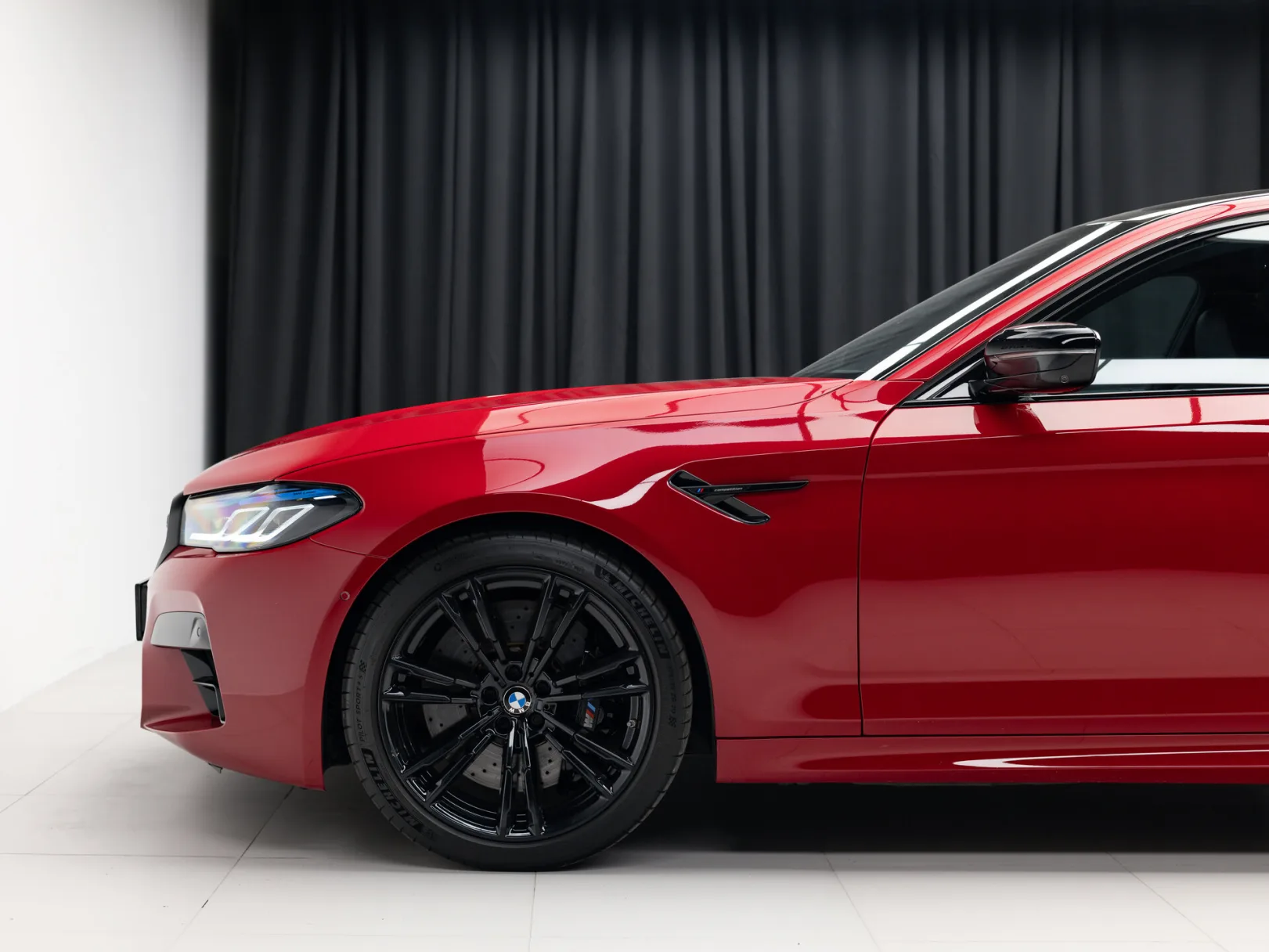 BMW M5 Competition VI (F90) Рестайлинг, 2021 — экстерьер, фото 39