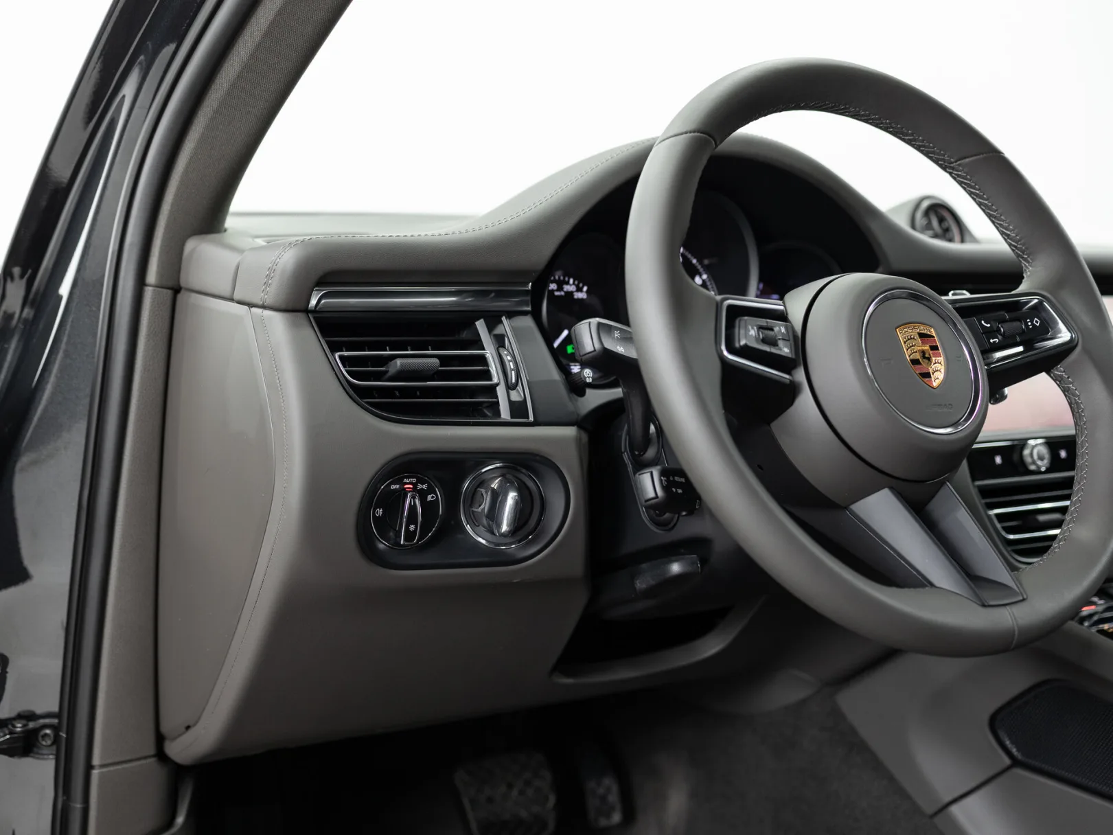 Porsche Macan Базовая I Рестайлинг 2, 2025 — экстерьер, фото 13