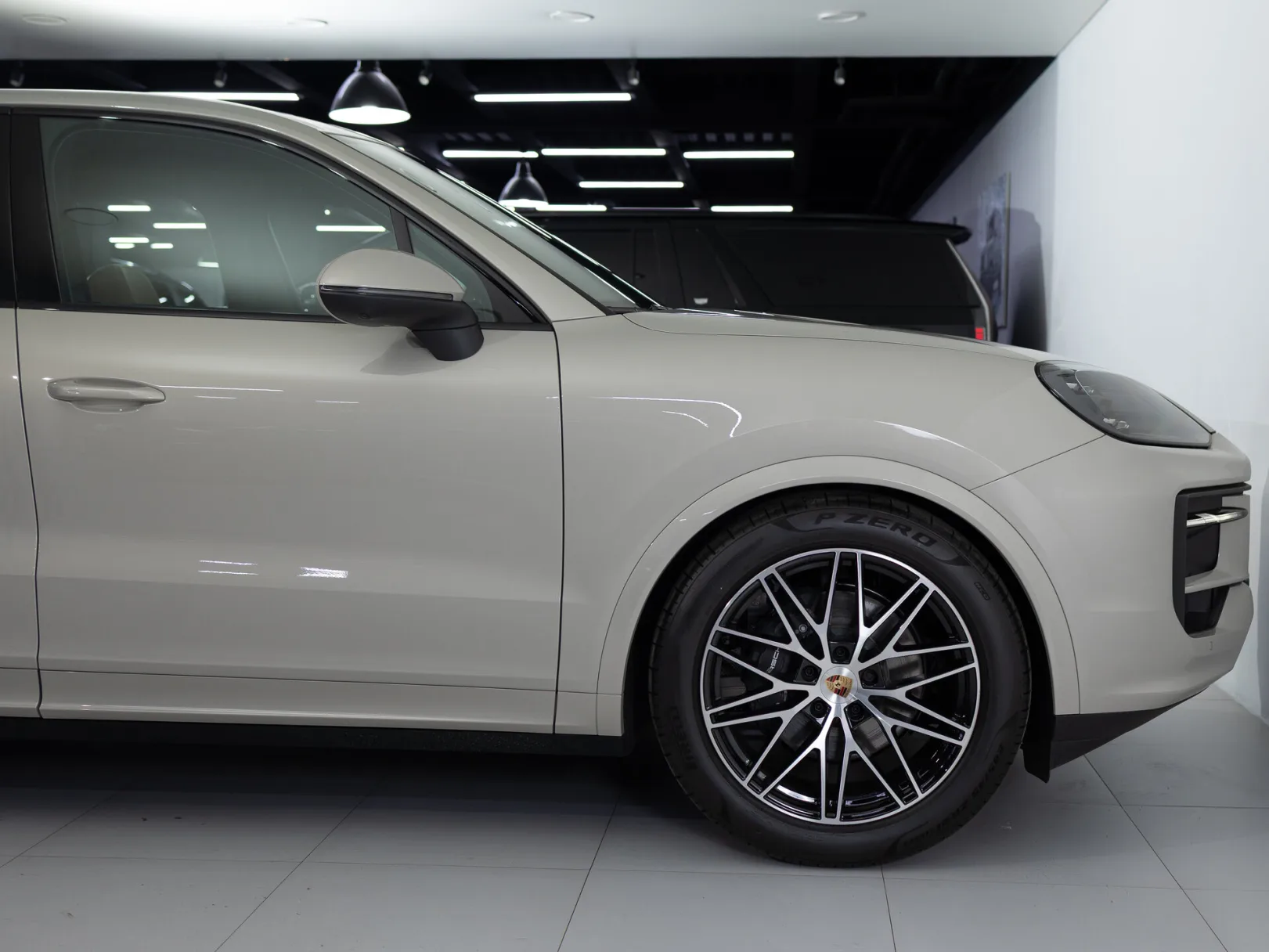 Porsche Cayenne Базовая III Рестайлинг, 2025 — экстерьер, фото 24