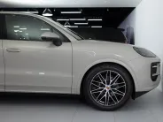 Porsche Cayenne Базовая III Рестайлинг, 2025 — экстерьер, фото 24