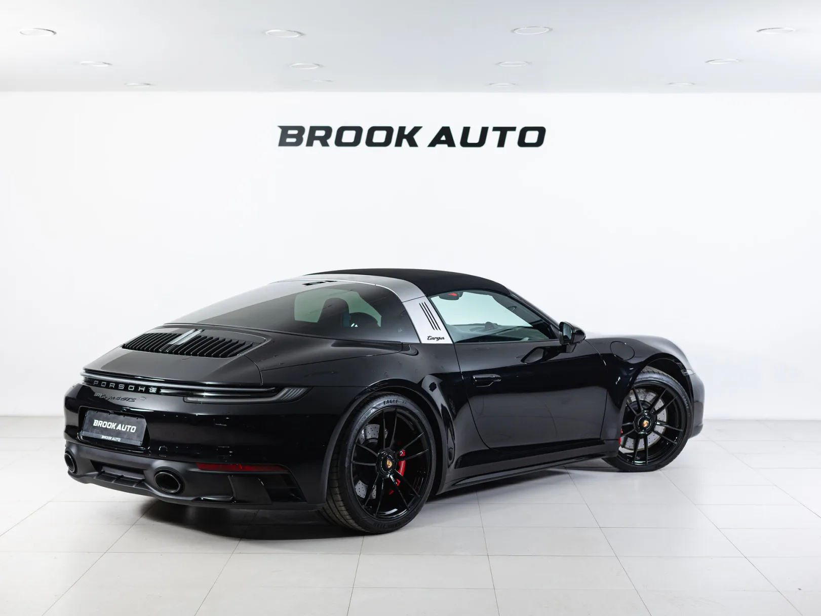 Porsche 911 Carrera 4 GTS VIII (992), 2023 — экстерьер, фото 12